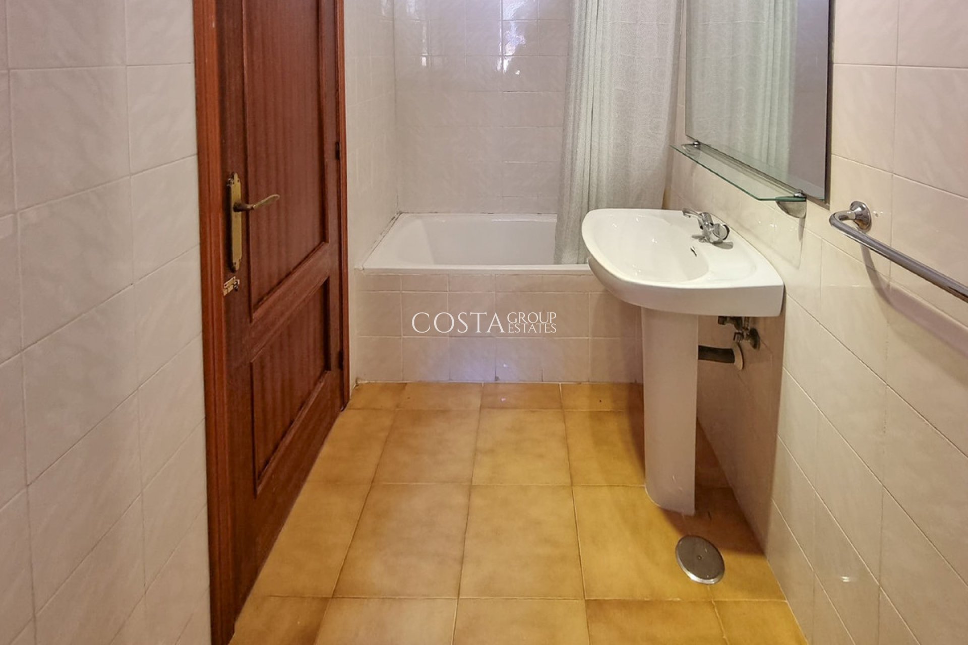 Wiederverkauf - House -
Calpe - Calpe Centro