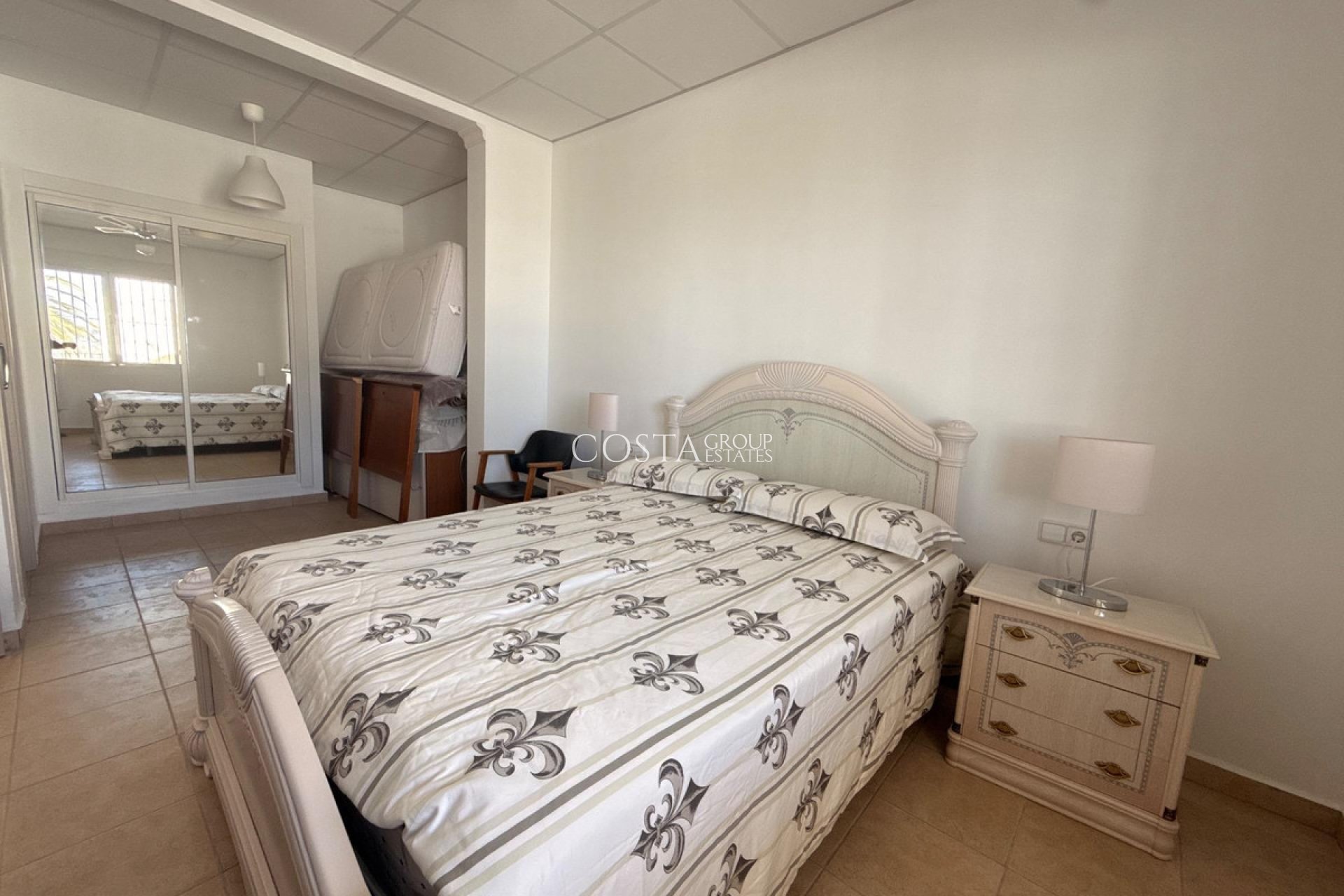 Wiederverkauf - House -
Calpe - Calpe Centro