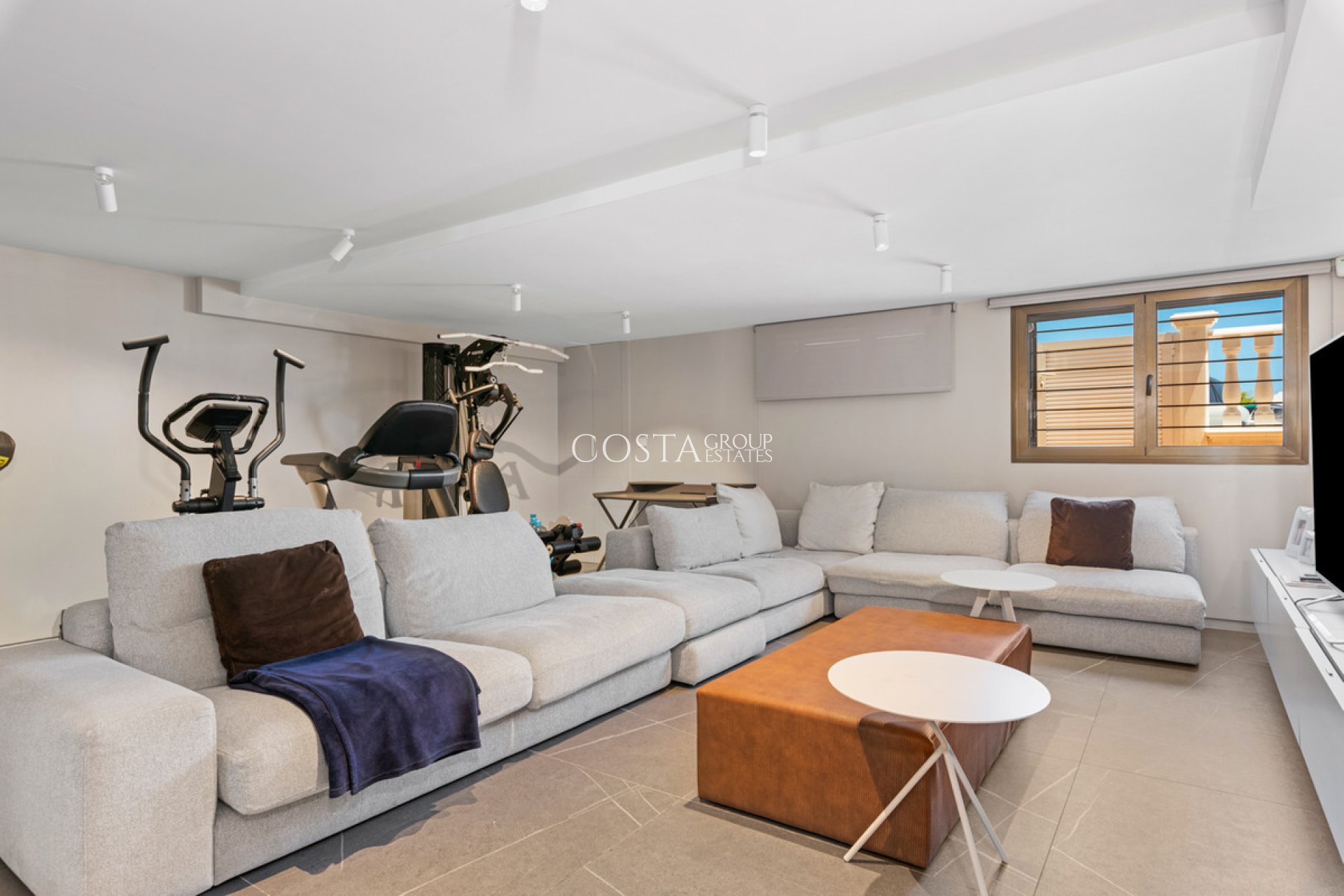 Wiederverkauf - House -
Guardamar del Segura - Guardamar del Segura Centro