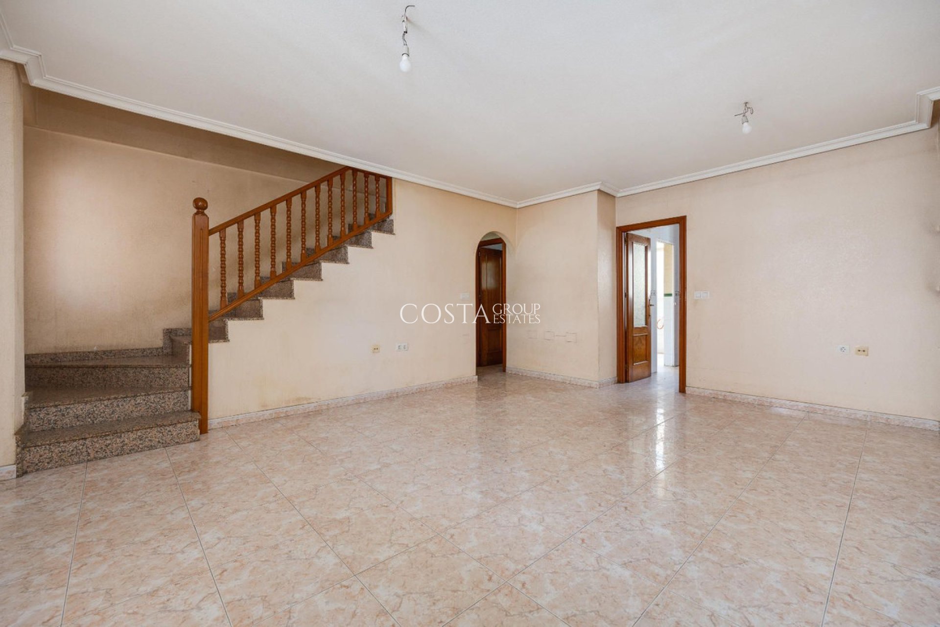 Wiederverkauf - House -
Los Montesinos - Los Montesinos Centro