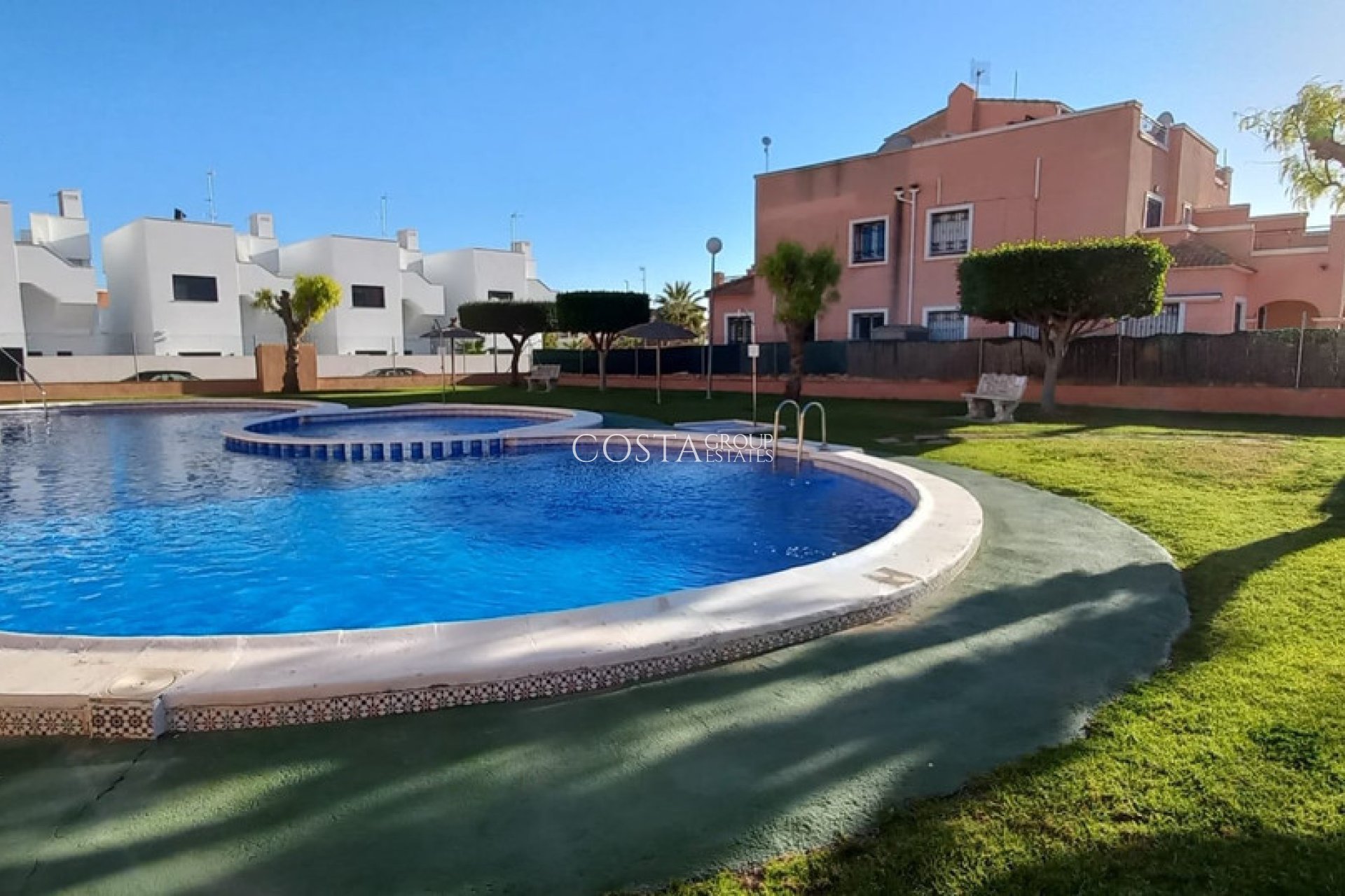 Wiederverkauf - House -
Los Montesinos - Los Montesinos Centro