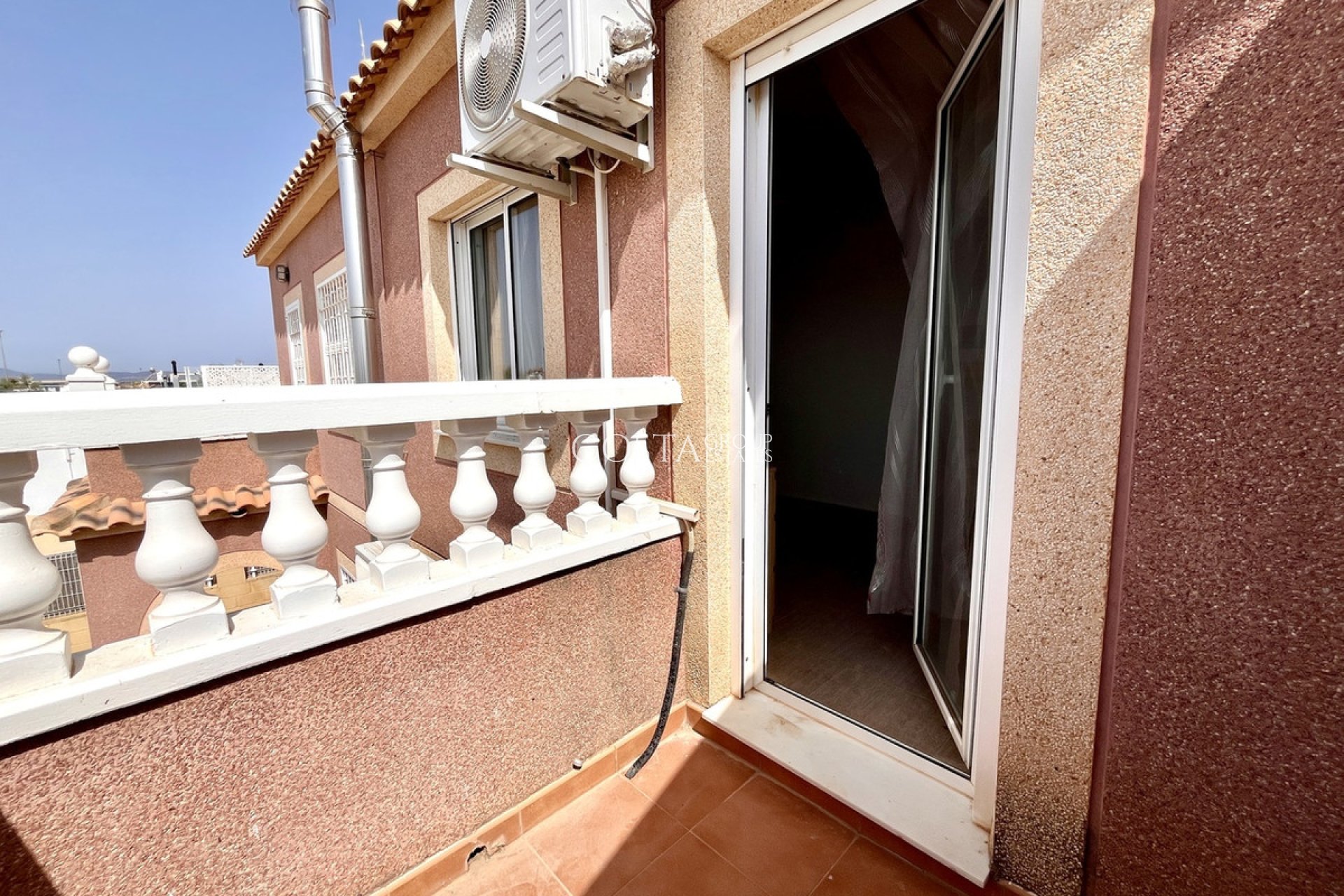 Wiederverkauf - House -
Murcia - Avileses