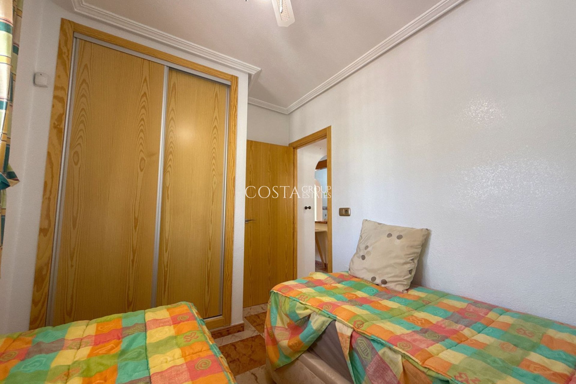 Wiederverkauf - House -
Orihuela Costa - Cabo Roig