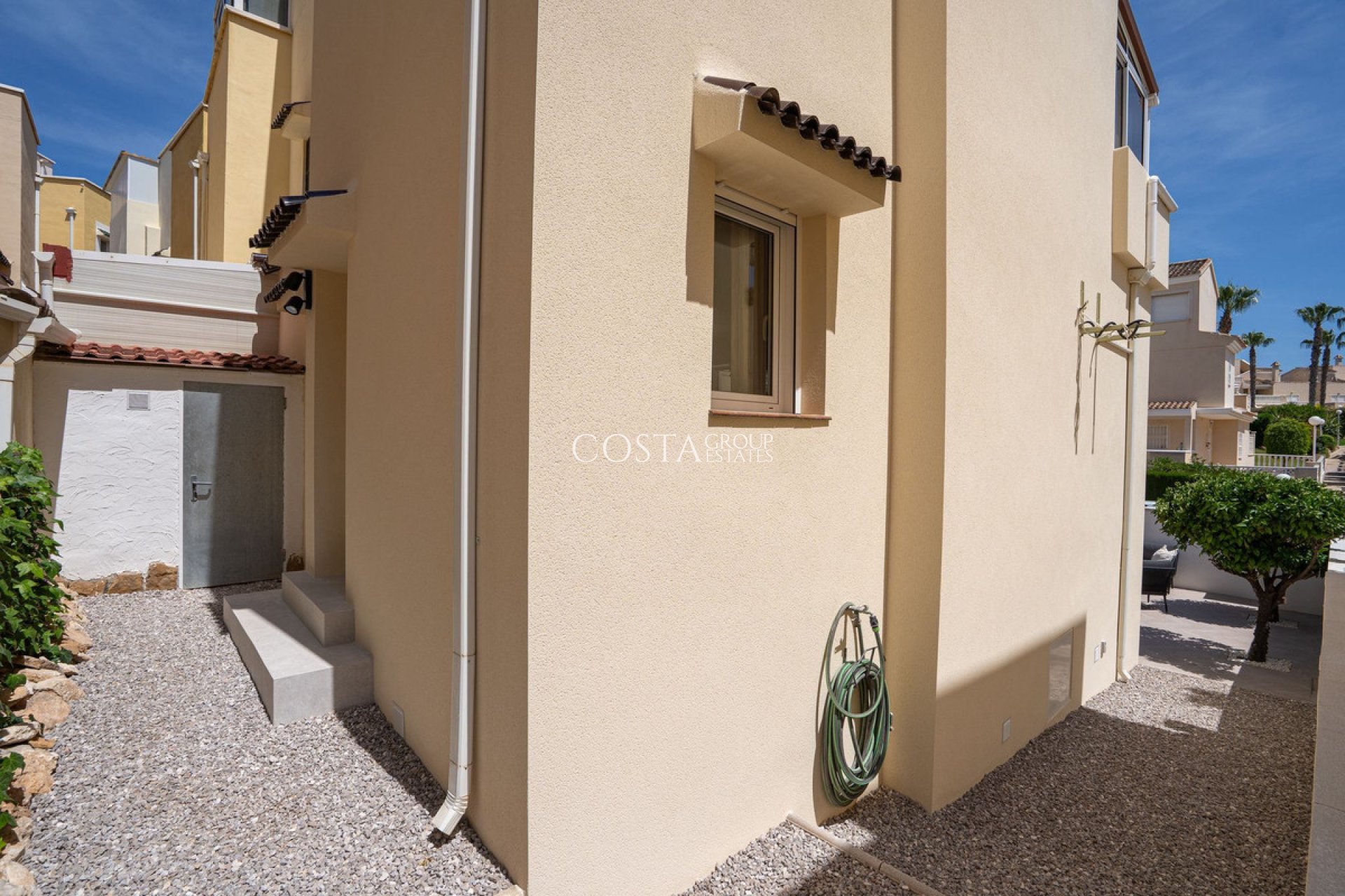 Wiederverkauf - House -
Orihuela Costa - La Florida