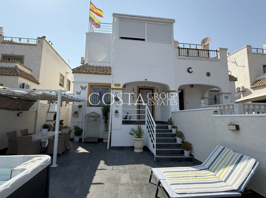 Wiederverkauf - House -
Orihuela Costa - La Zenia