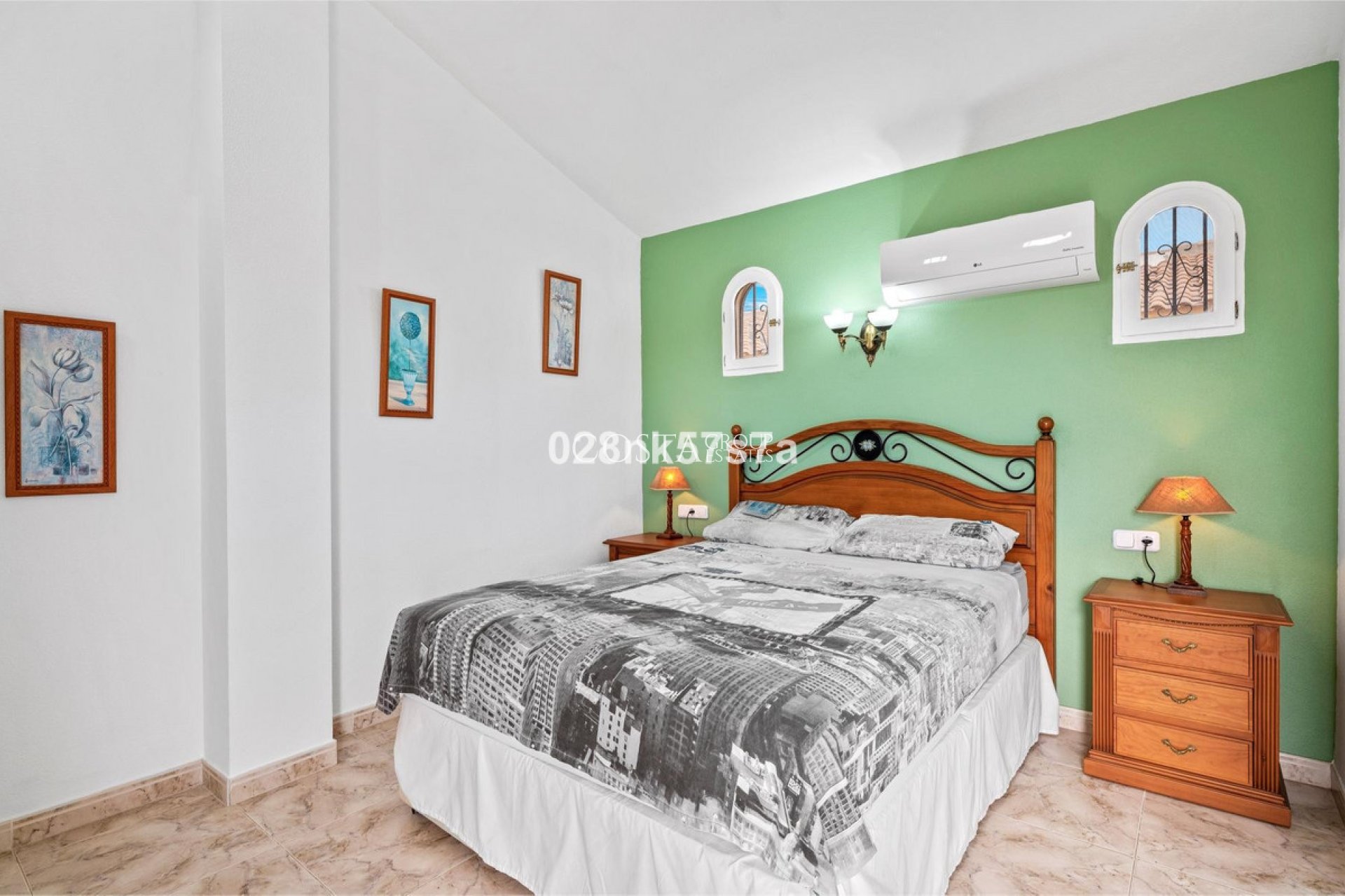 Wiederverkauf - House -
Orihuela Costa - La Zenia