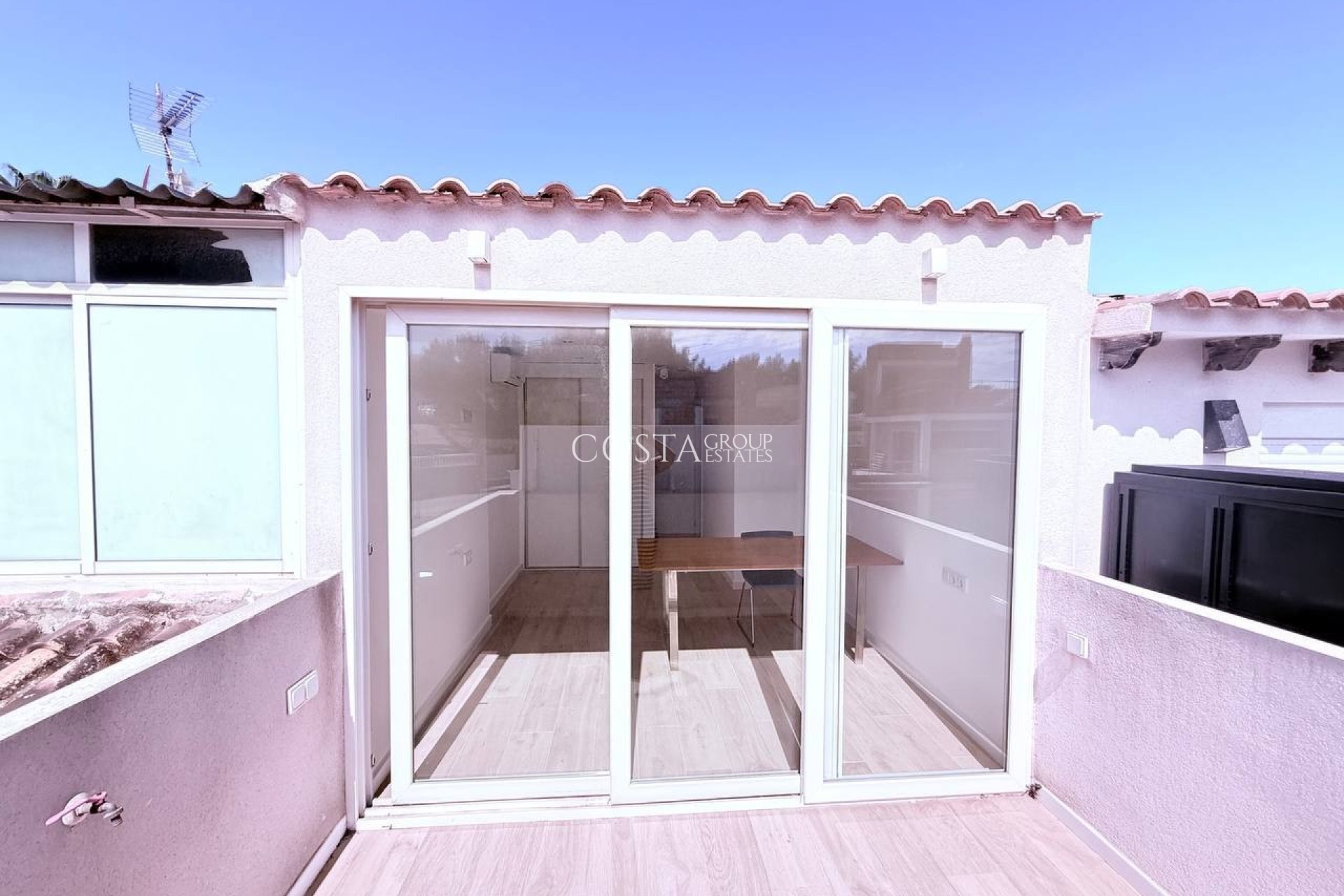 Wiederverkauf - House -
Orihuela Costa - Las Filipinas