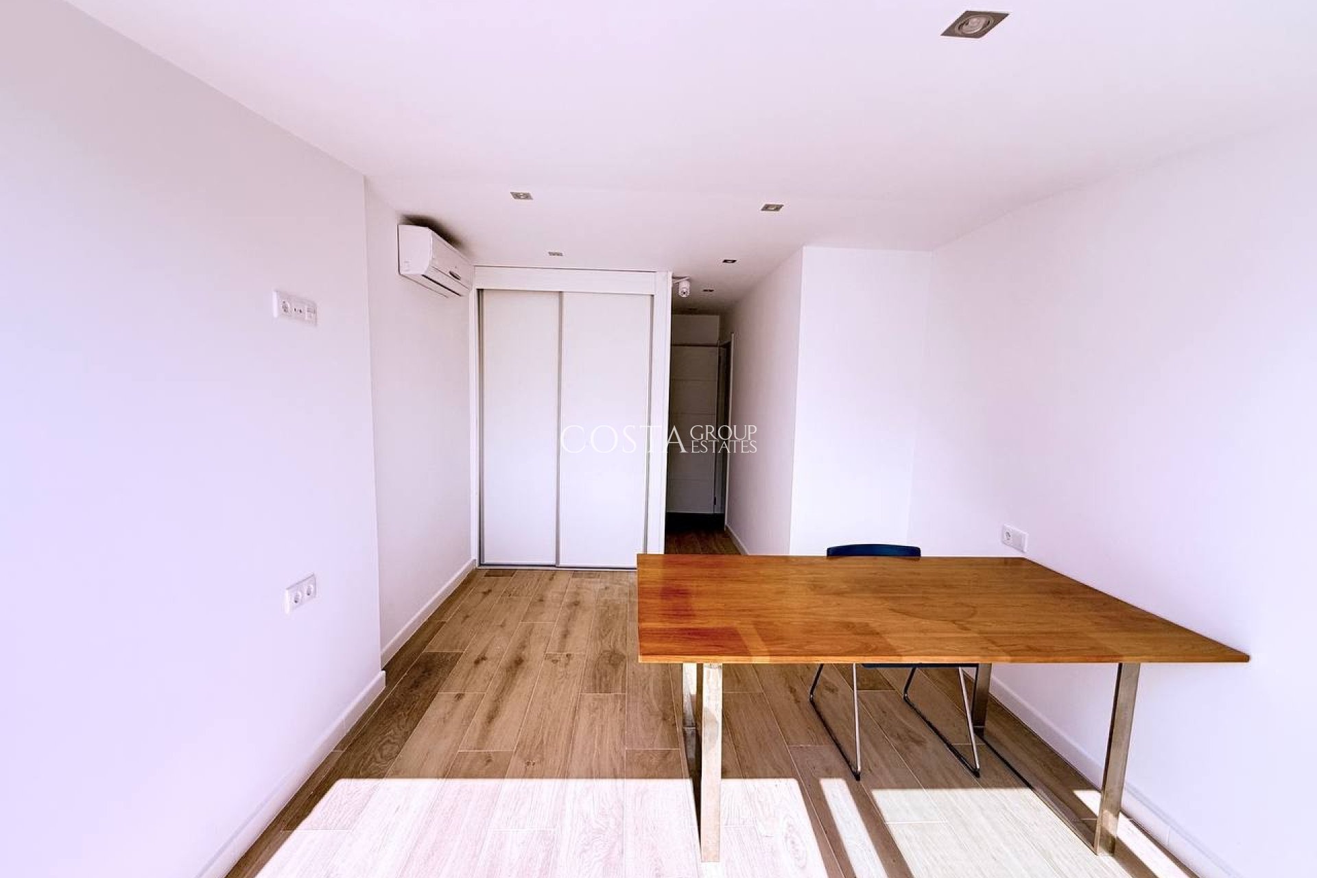 Wiederverkauf - House -
Orihuela Costa - Las Filipinas