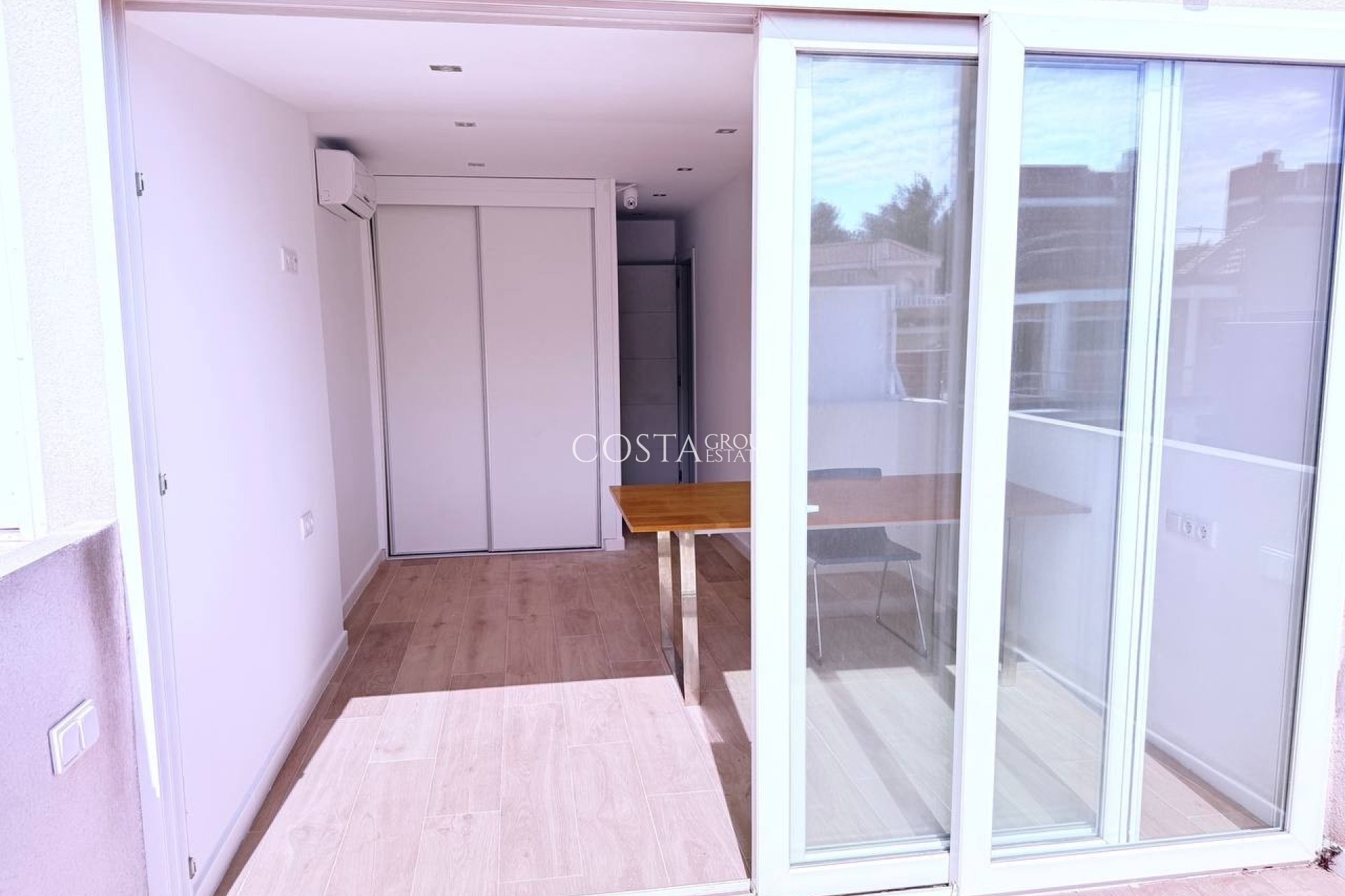 Wiederverkauf - House -
Orihuela Costa - Las Filipinas