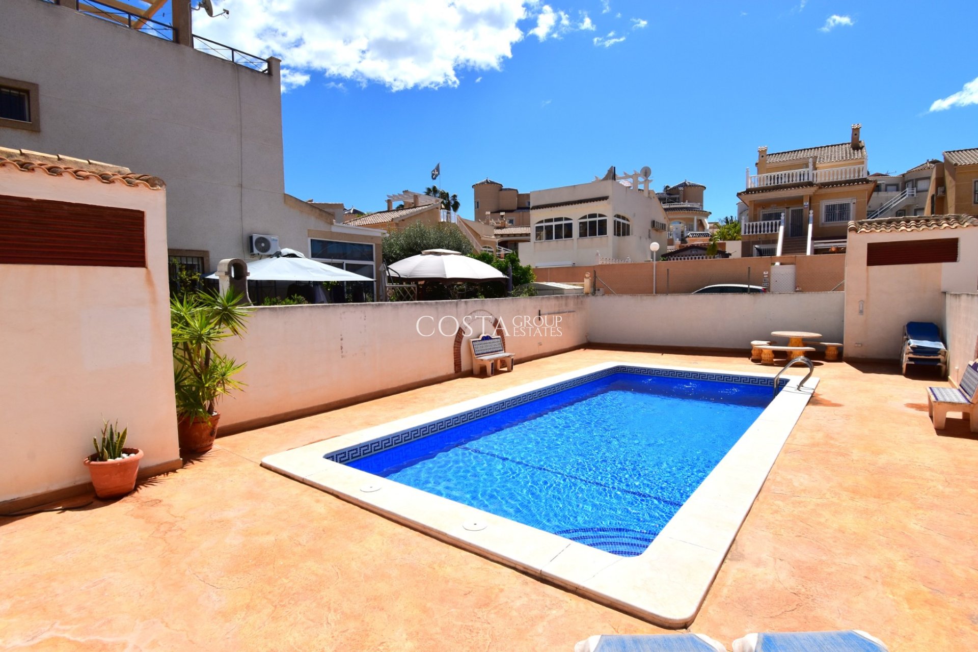 Wiederverkauf - House -
Orihuela Costa - Los Altos