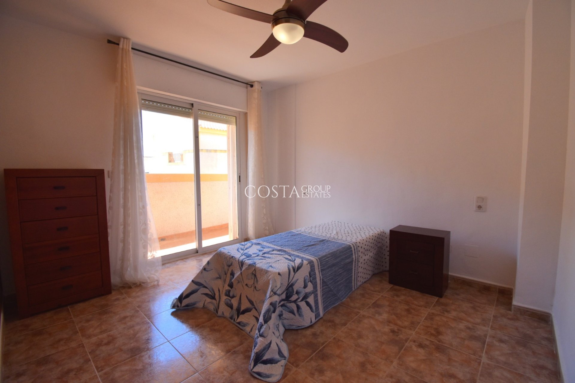 Wiederverkauf - House -
Orihuela Costa - Los Altos
