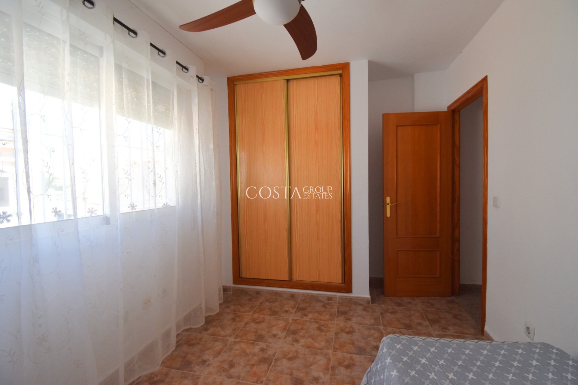 Wiederverkauf - House -
Orihuela Costa - Los Altos
