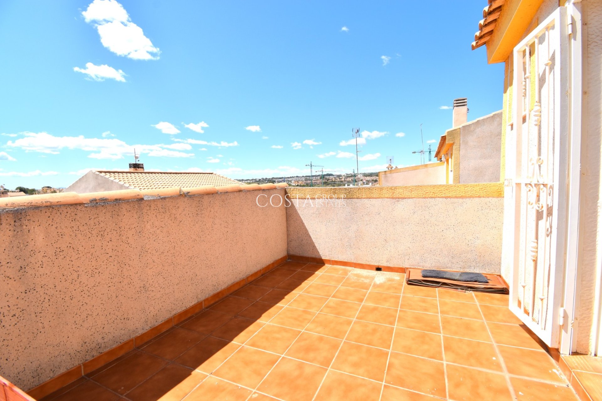 Wiederverkauf - House -
Orihuela Costa - Los Altos
