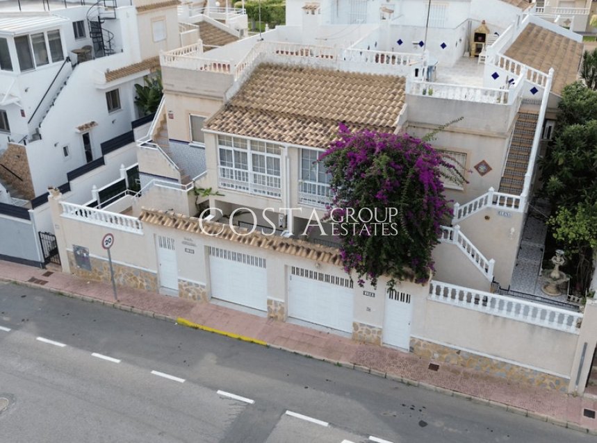 Wiederverkauf - House -
Orihuela Costa - Los Altos