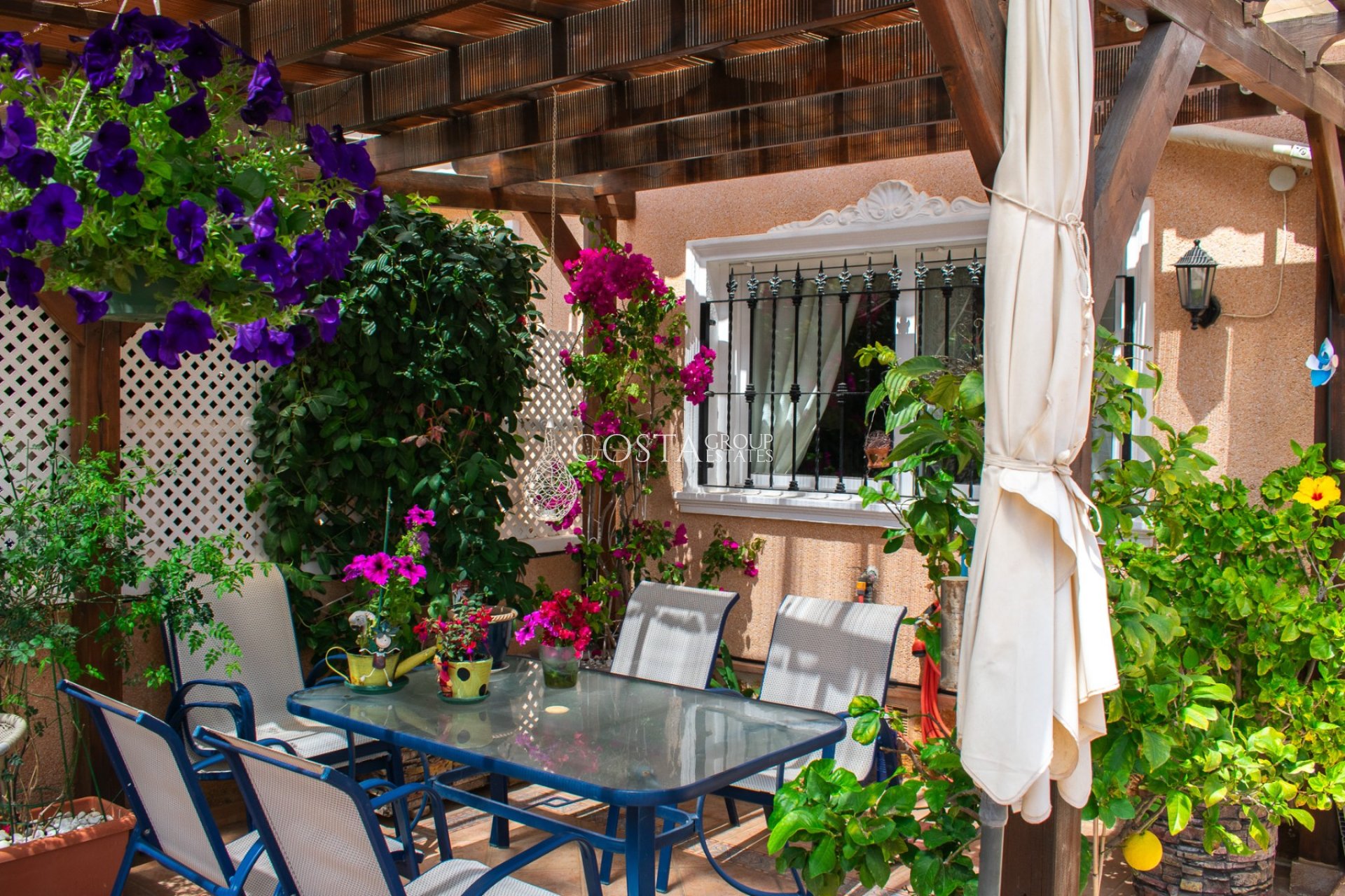 Wiederverkauf - House -
Orihuela Costa - Los Dolses