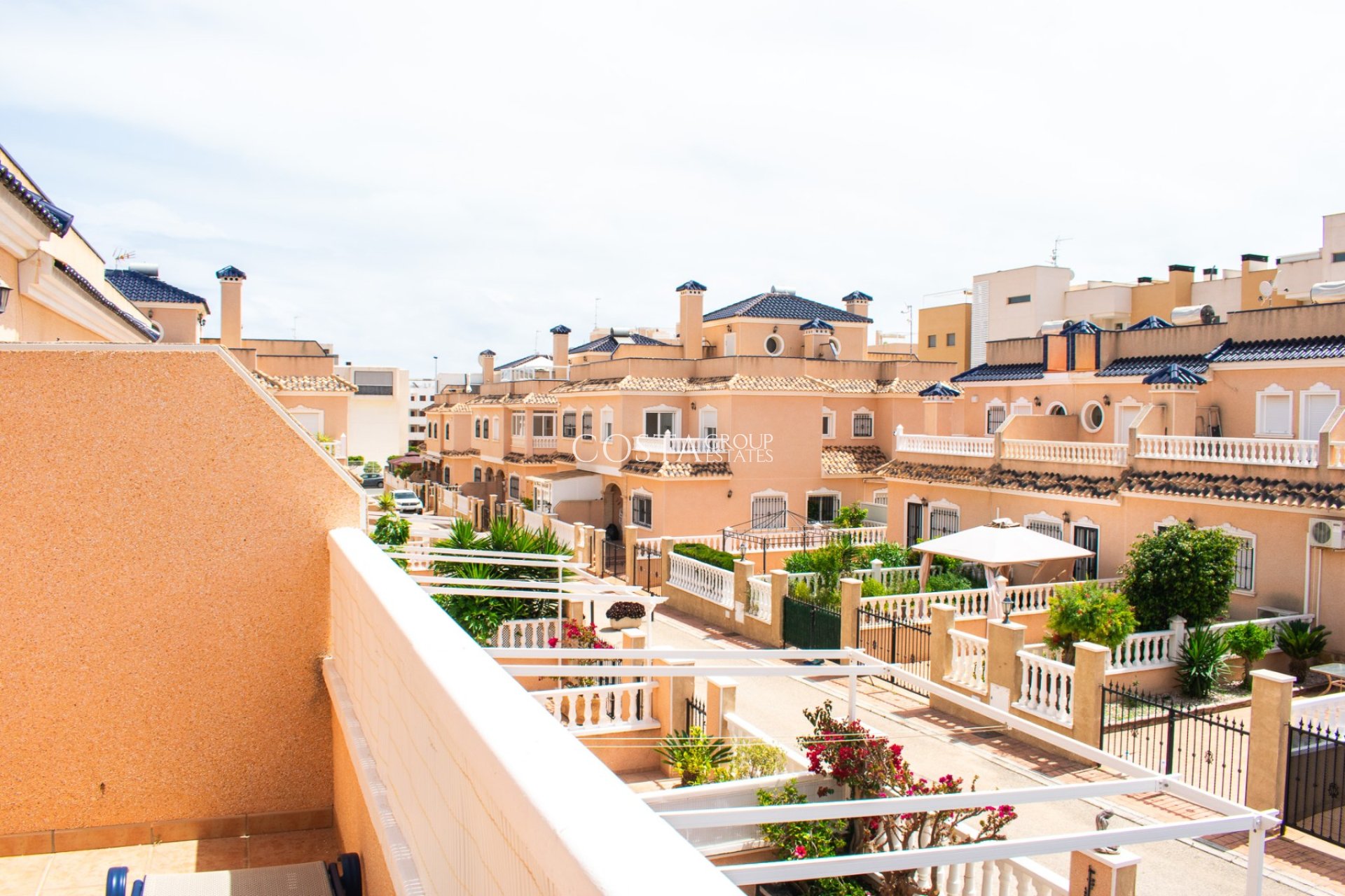 Wiederverkauf - House -
Orihuela Costa - Los Dolses