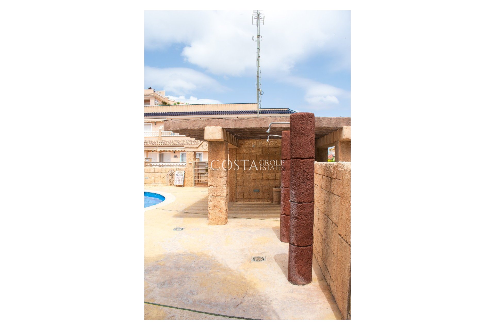 Wiederverkauf - House -
Orihuela Costa - Los Dolses