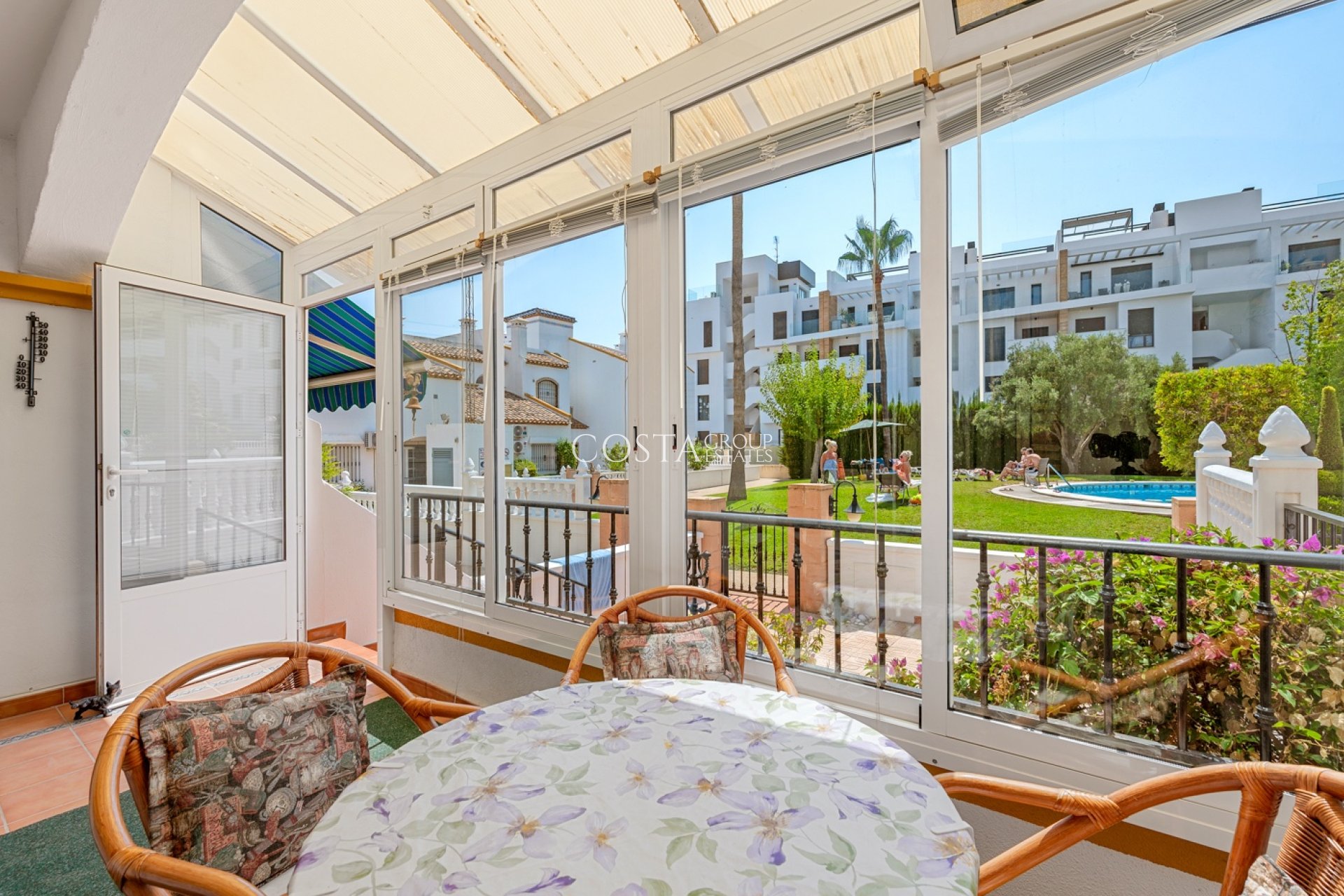 Wiederverkauf - House -
Orihuela Costa - Los Dolses