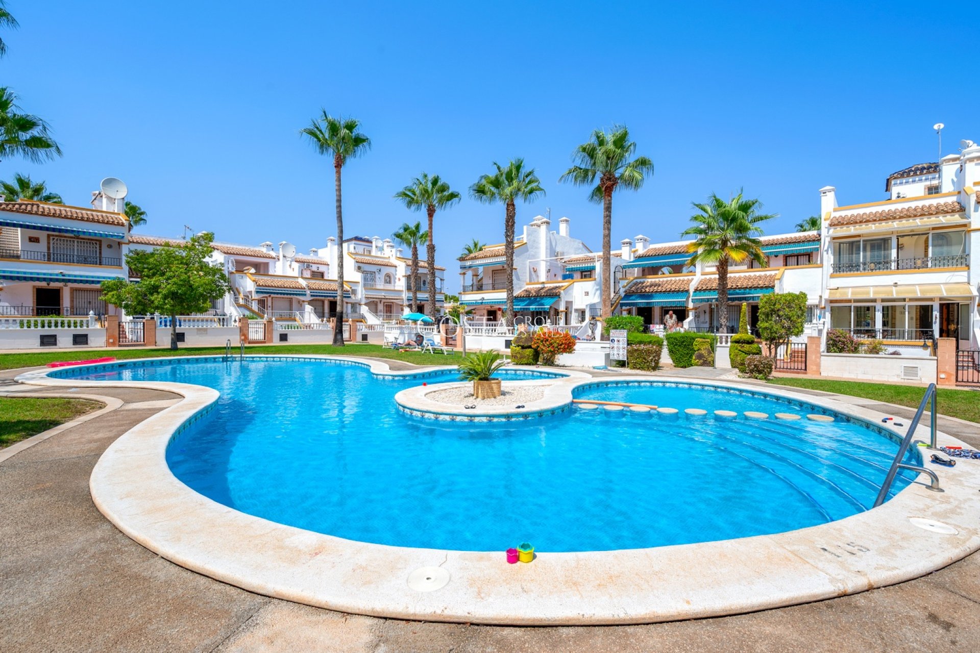 Wiederverkauf - House -
Orihuela Costa - Los Dolses