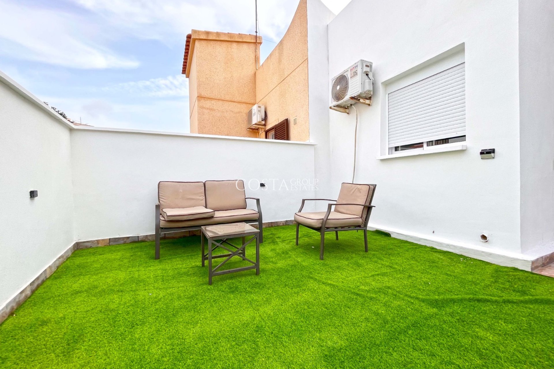 Wiederverkauf - House -
Orihuela Costa - Playa Flamenca
