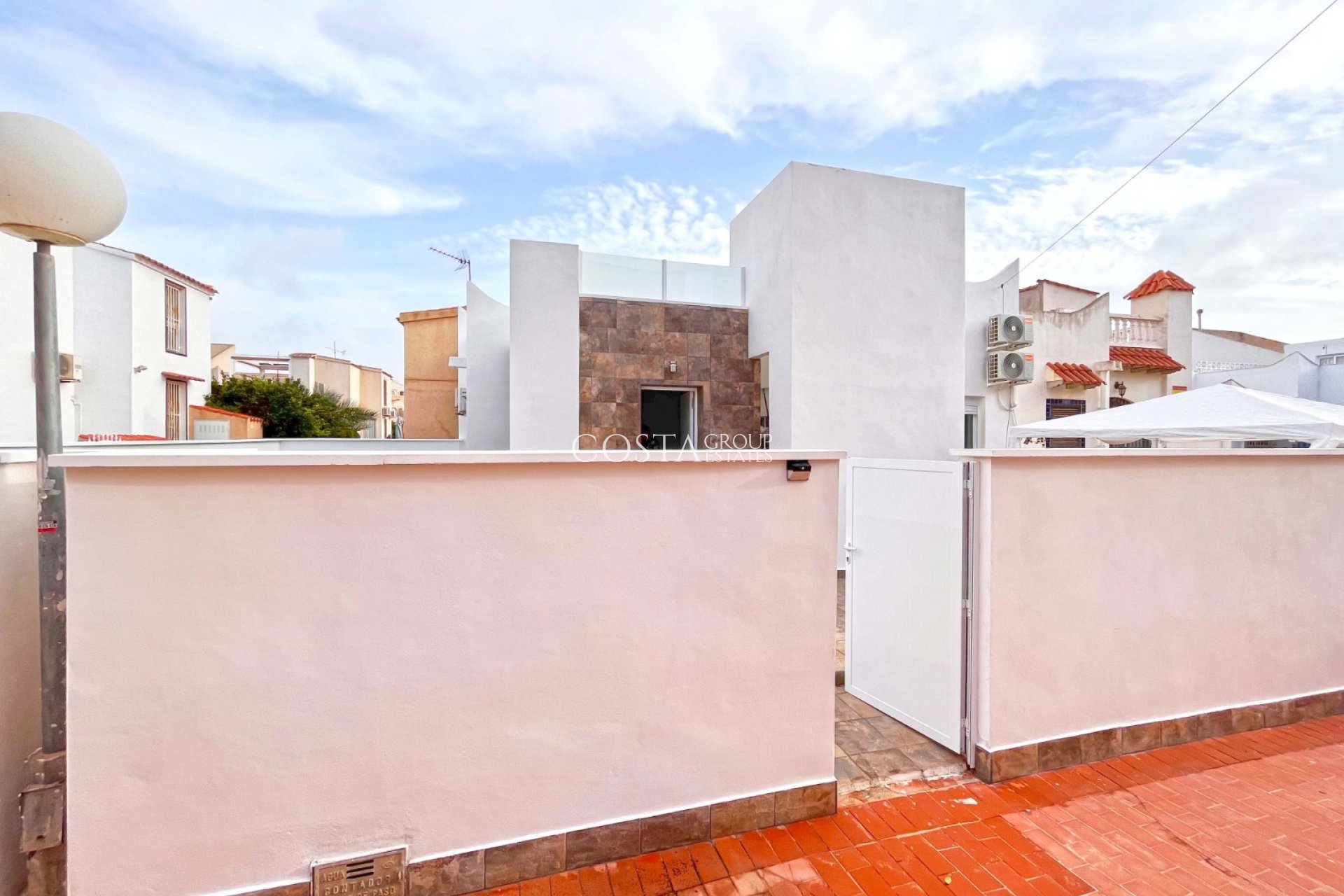 Wiederverkauf - House -
Orihuela Costa - Playa Flamenca