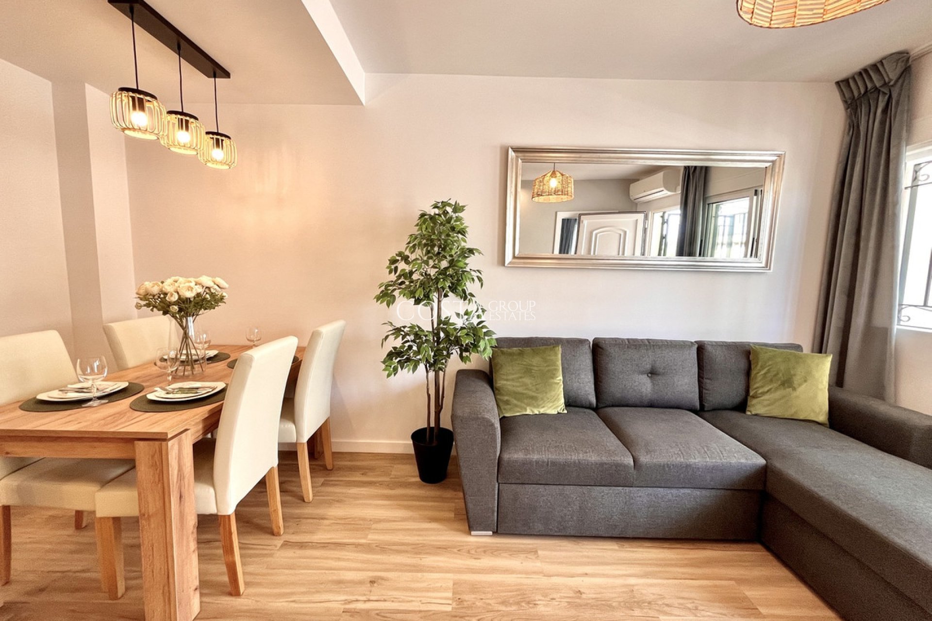 Wiederverkauf - House -
Orihuela Costa - Playa Flamenca