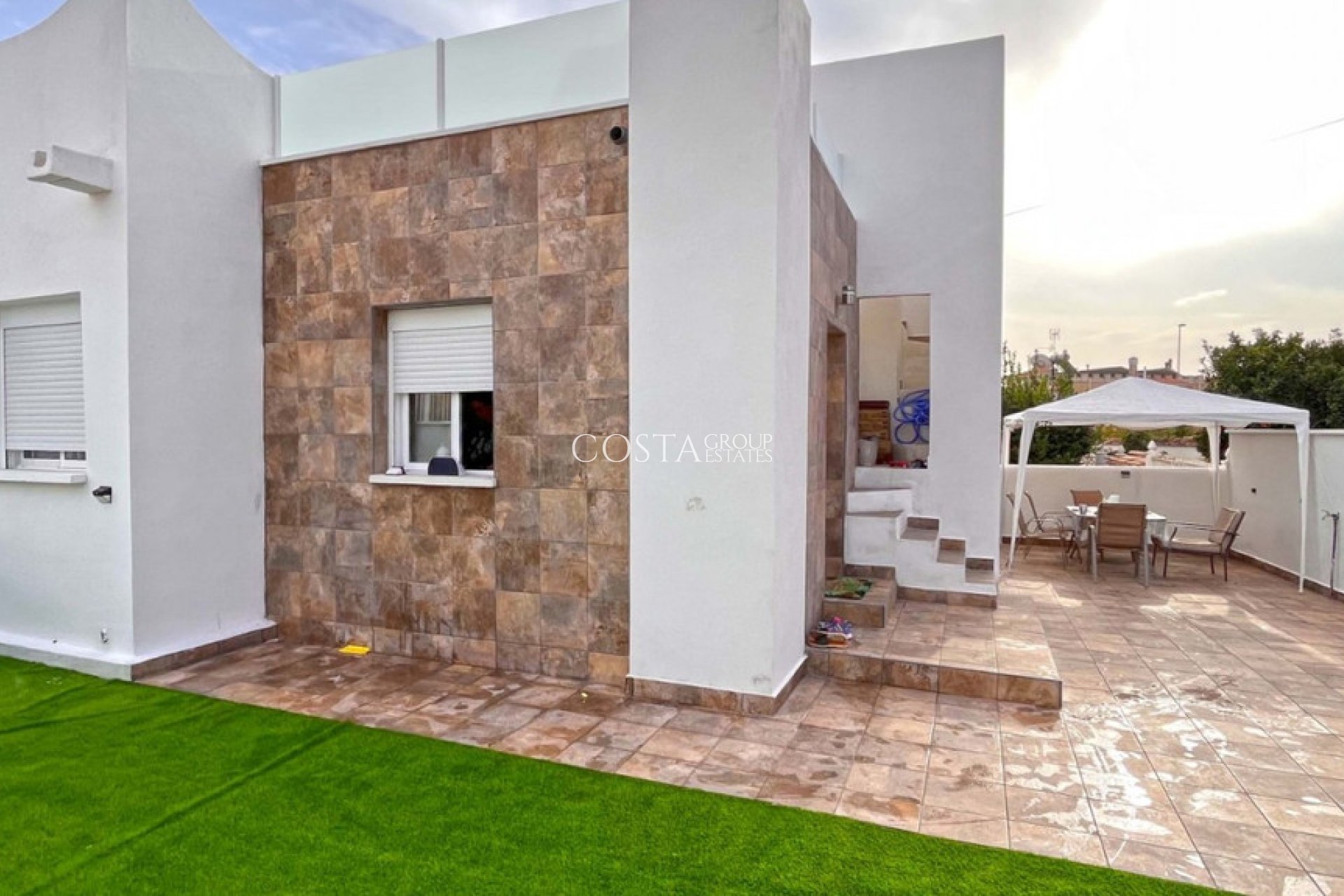 Wiederverkauf - House -
Orihuela Costa - Playa Flamenca