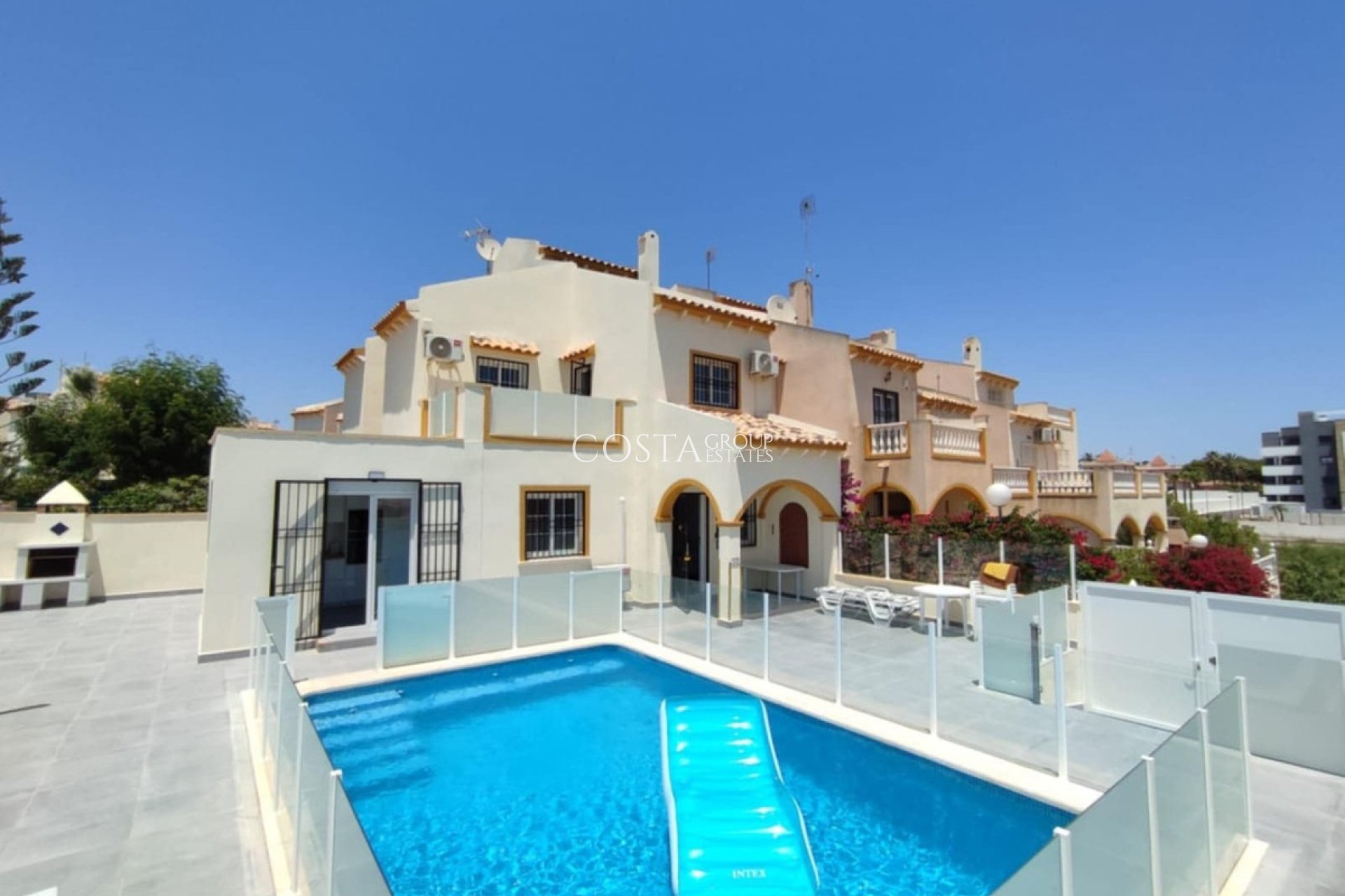 Wiederverkauf - House -
Orihuela Costa - Playa Flamenca