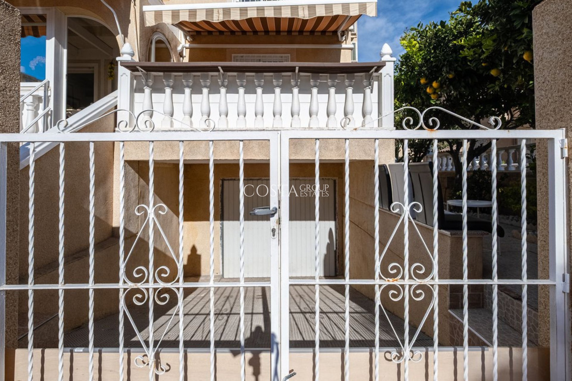 Wiederverkauf - House -
Orihuela Costa - Playa Flamenca