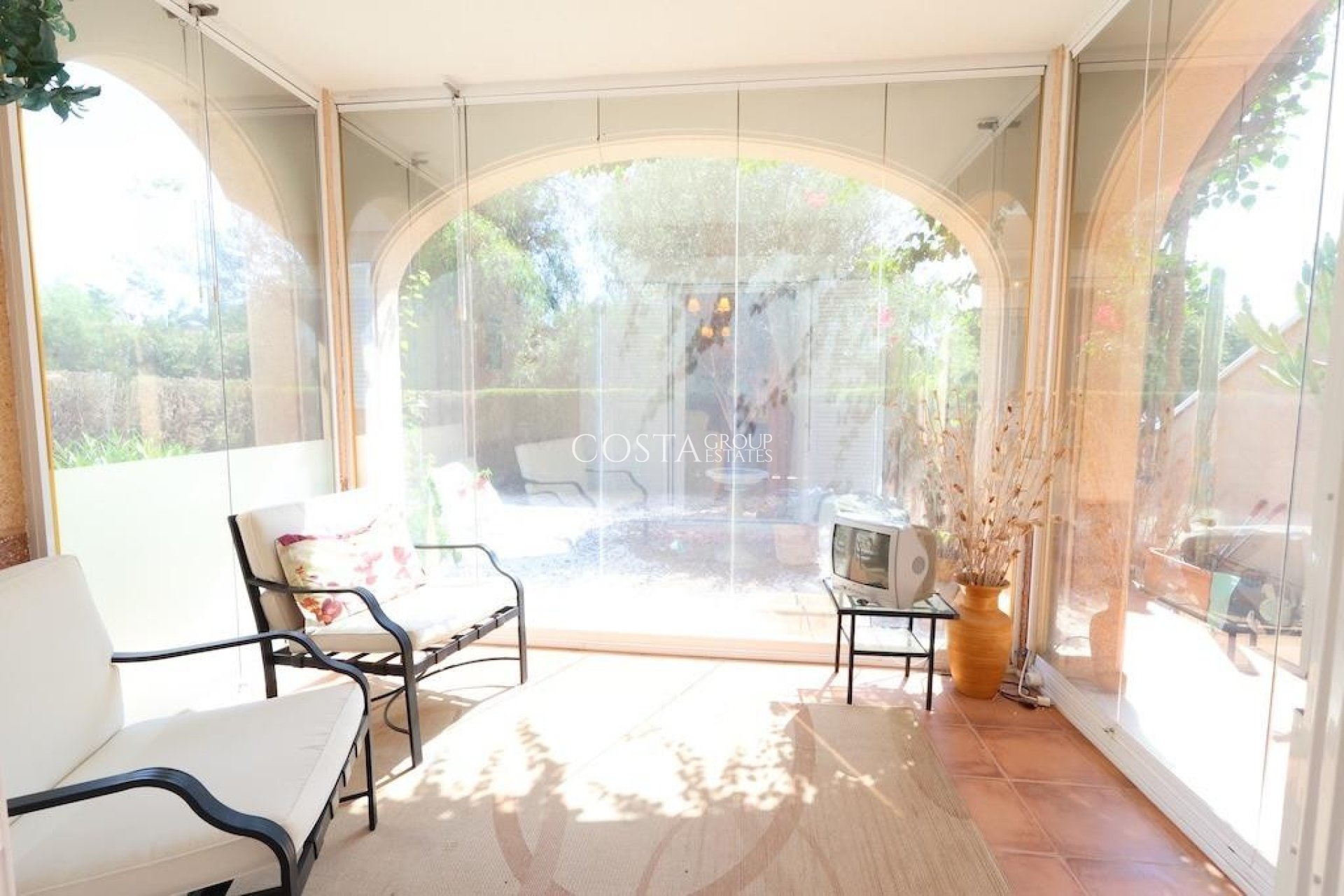 Wiederverkauf - House -
Orihuela Costa - Punta Prima