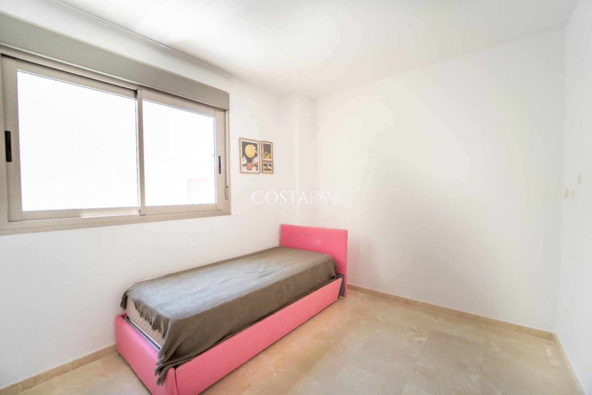 Wiederverkauf - House -
Orihuela Costa - Punta Prima