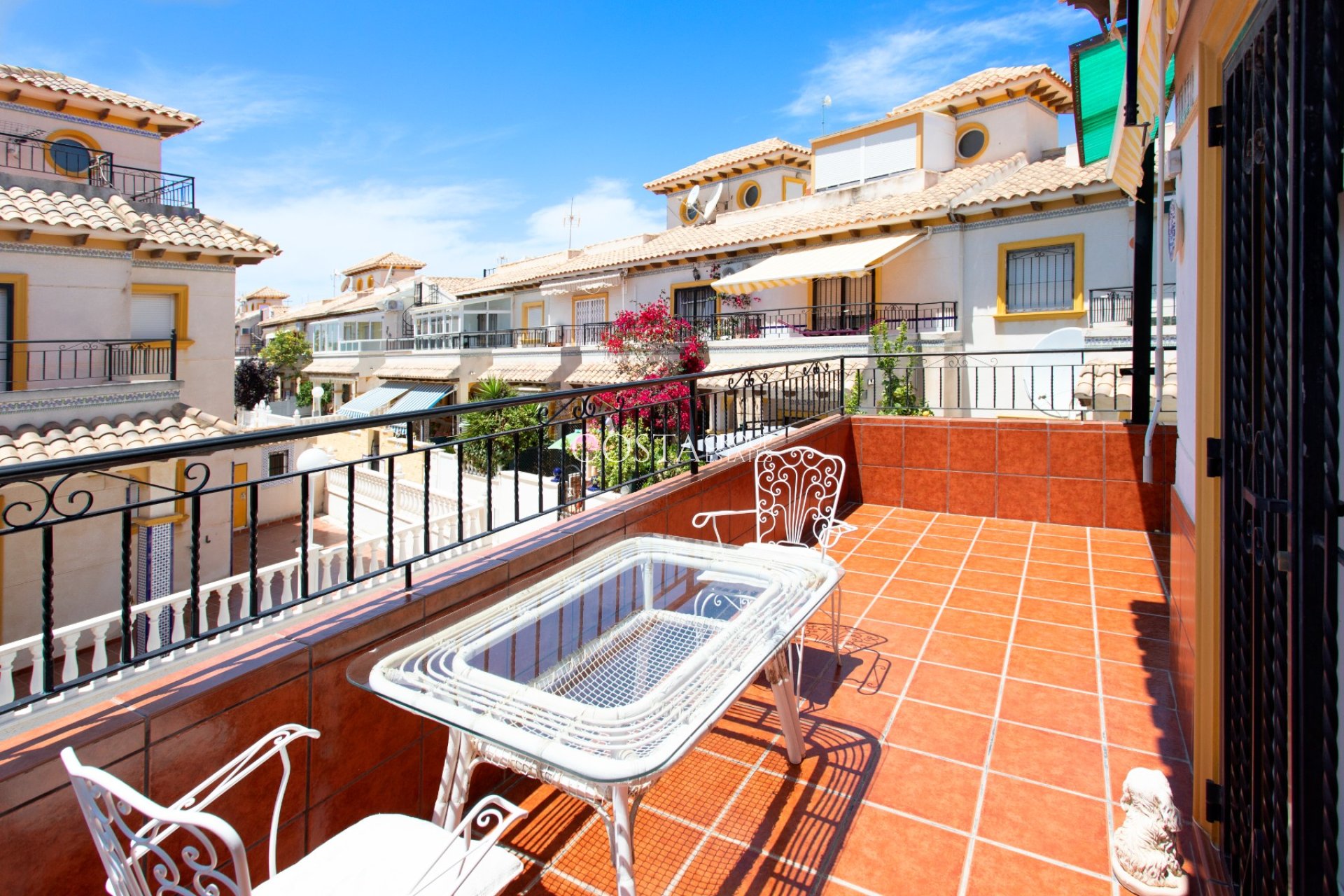 Wiederverkauf - House -
Orihuela Costa