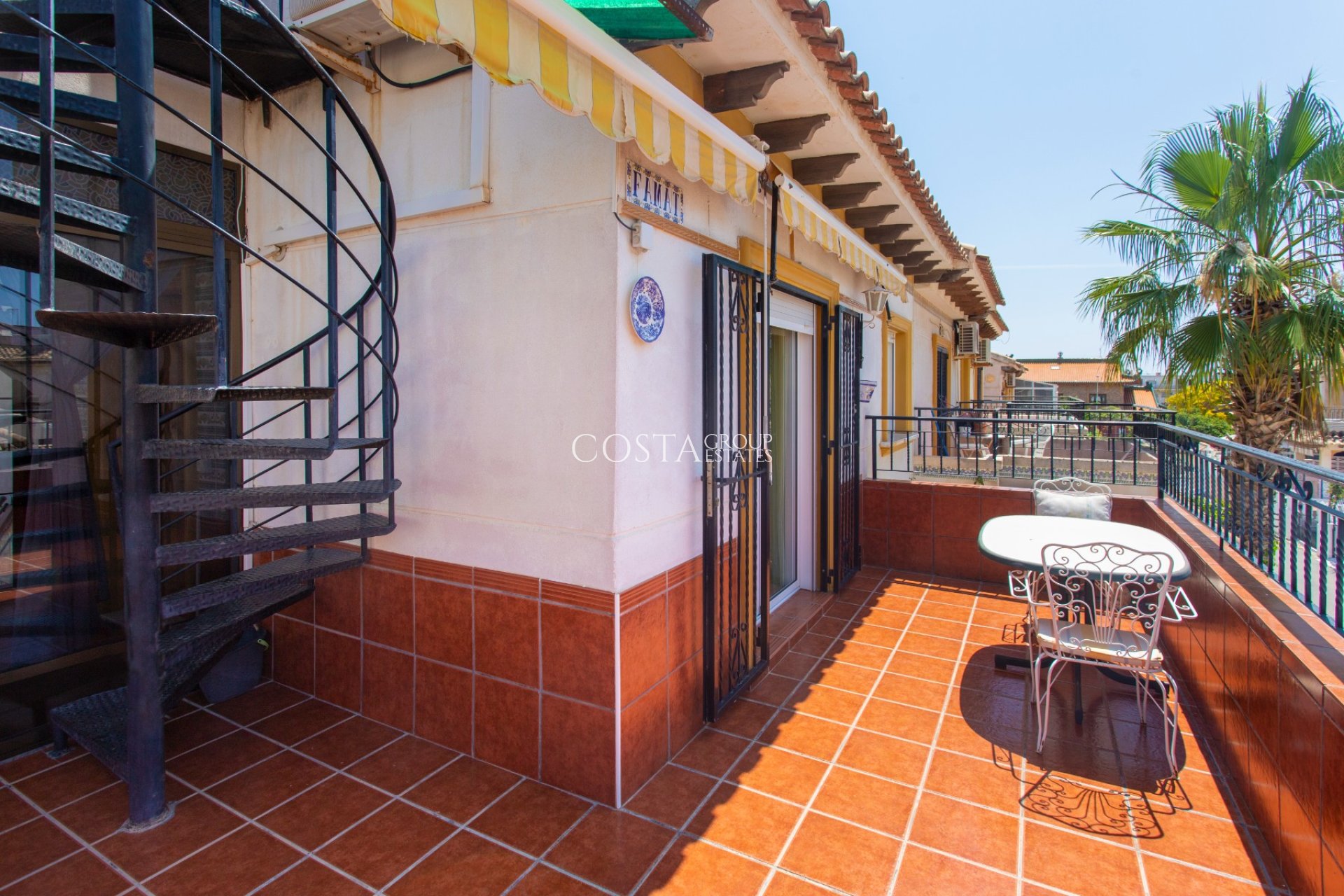Wiederverkauf - House -
Orihuela Costa