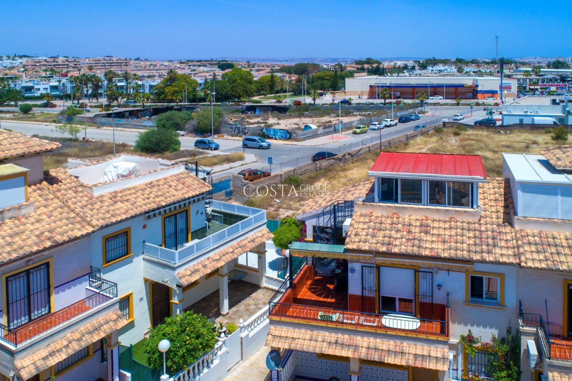 Wiederverkauf - House -
Orihuela Costa