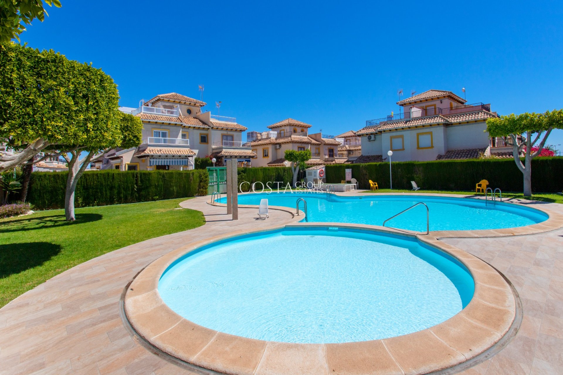 Wiederverkauf - House -
Orihuela Costa