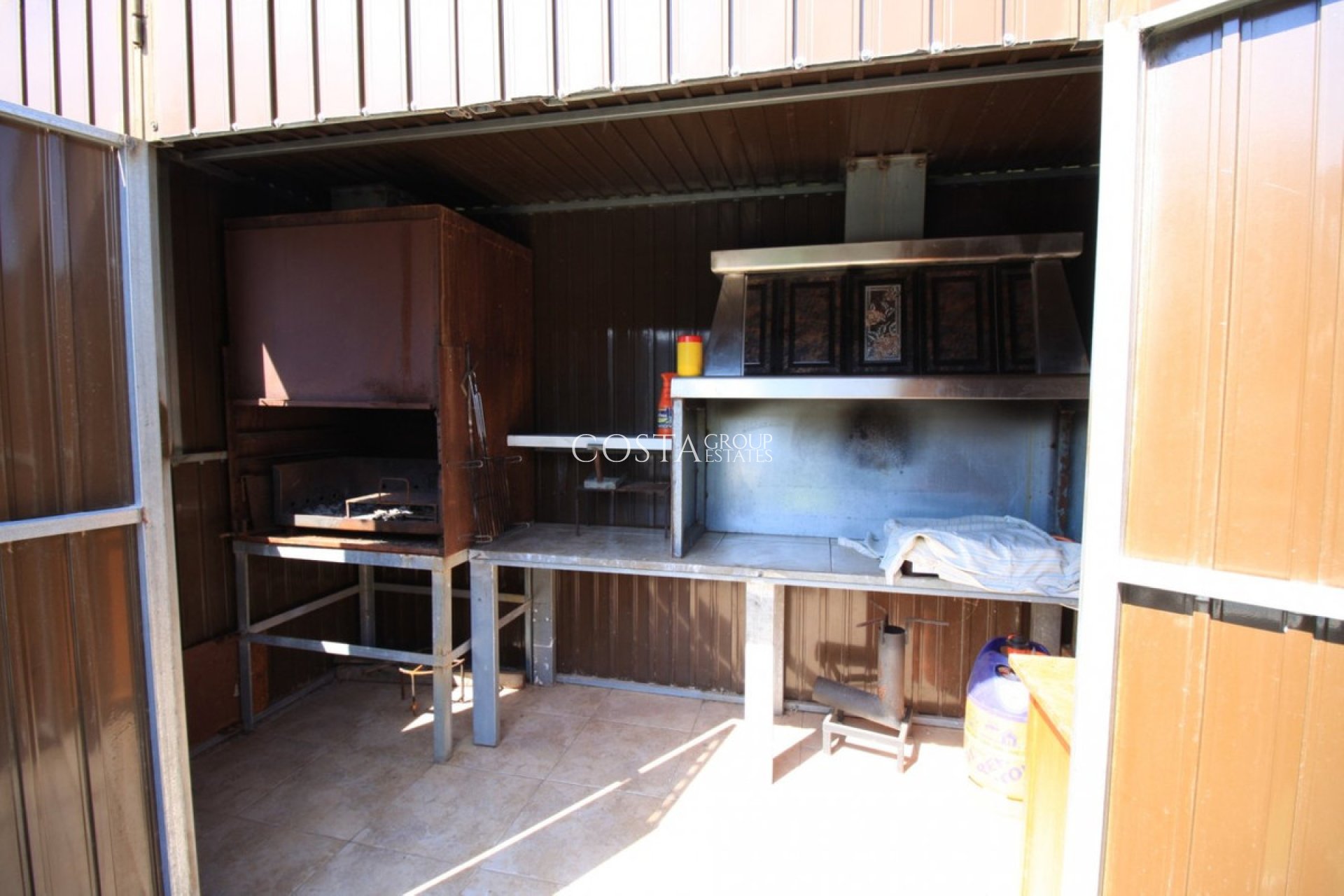 Wiederverkauf - House -
Orihuela Costa