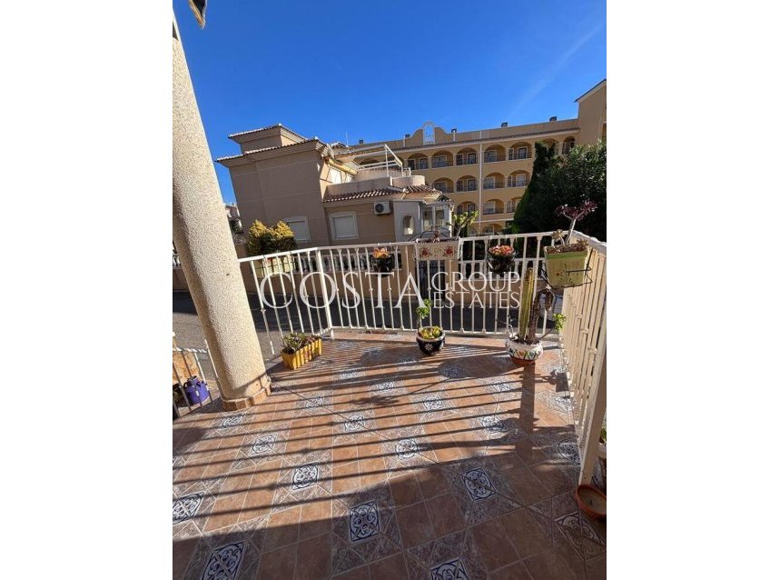 Wiederverkauf - House -
Orihuela Costa