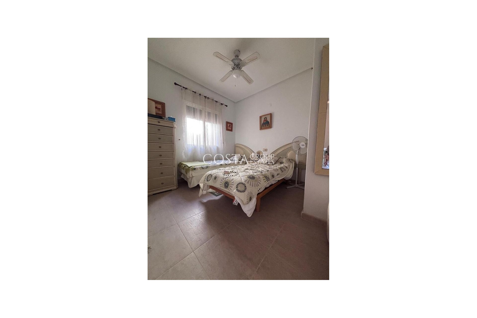 Wiederverkauf - House -
Orihuela Costa