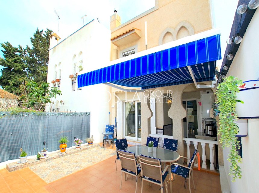 Wiederverkauf - House -
Orihuela - La Zenia