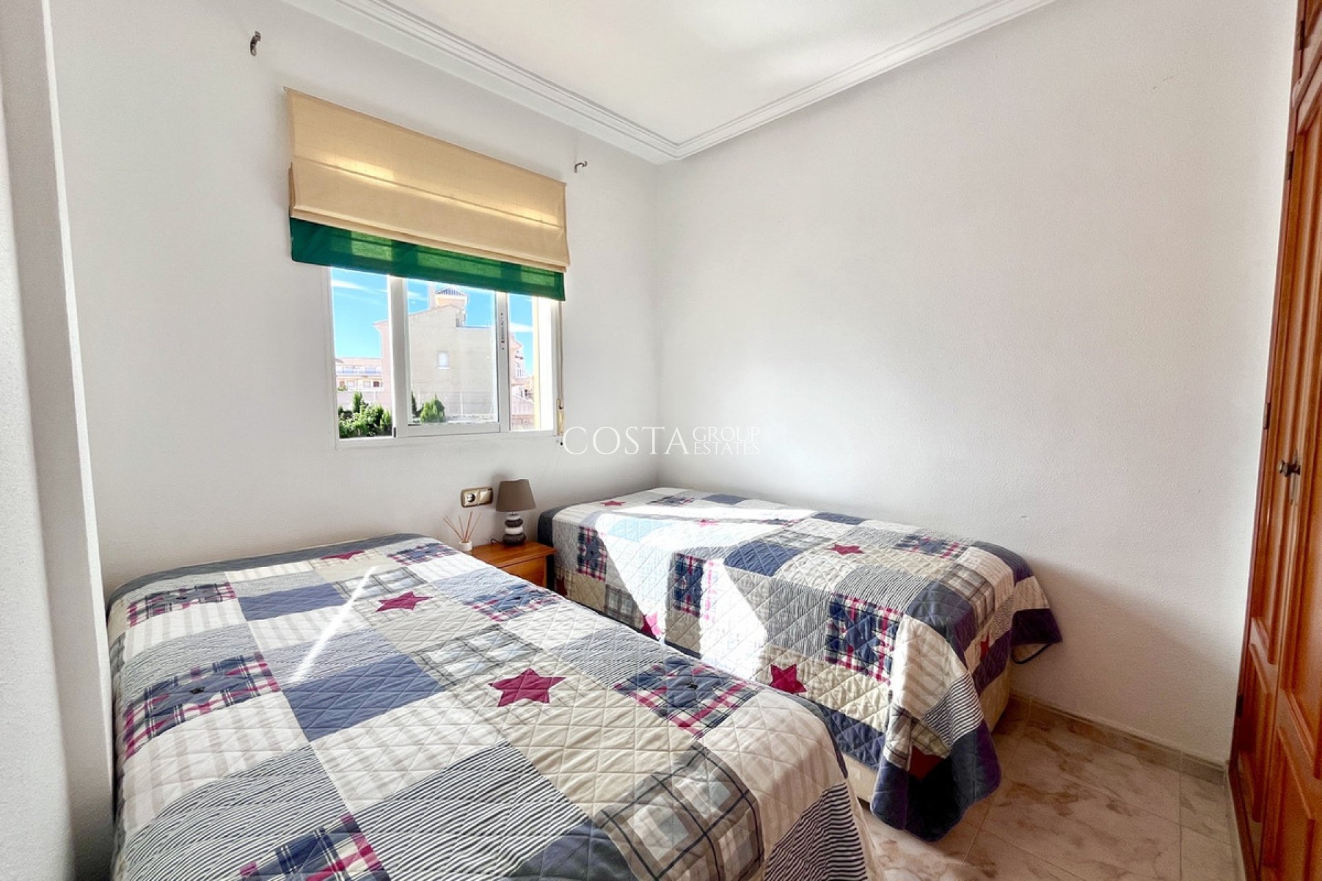 Wiederverkauf - House -
Orihuela - La Zenia