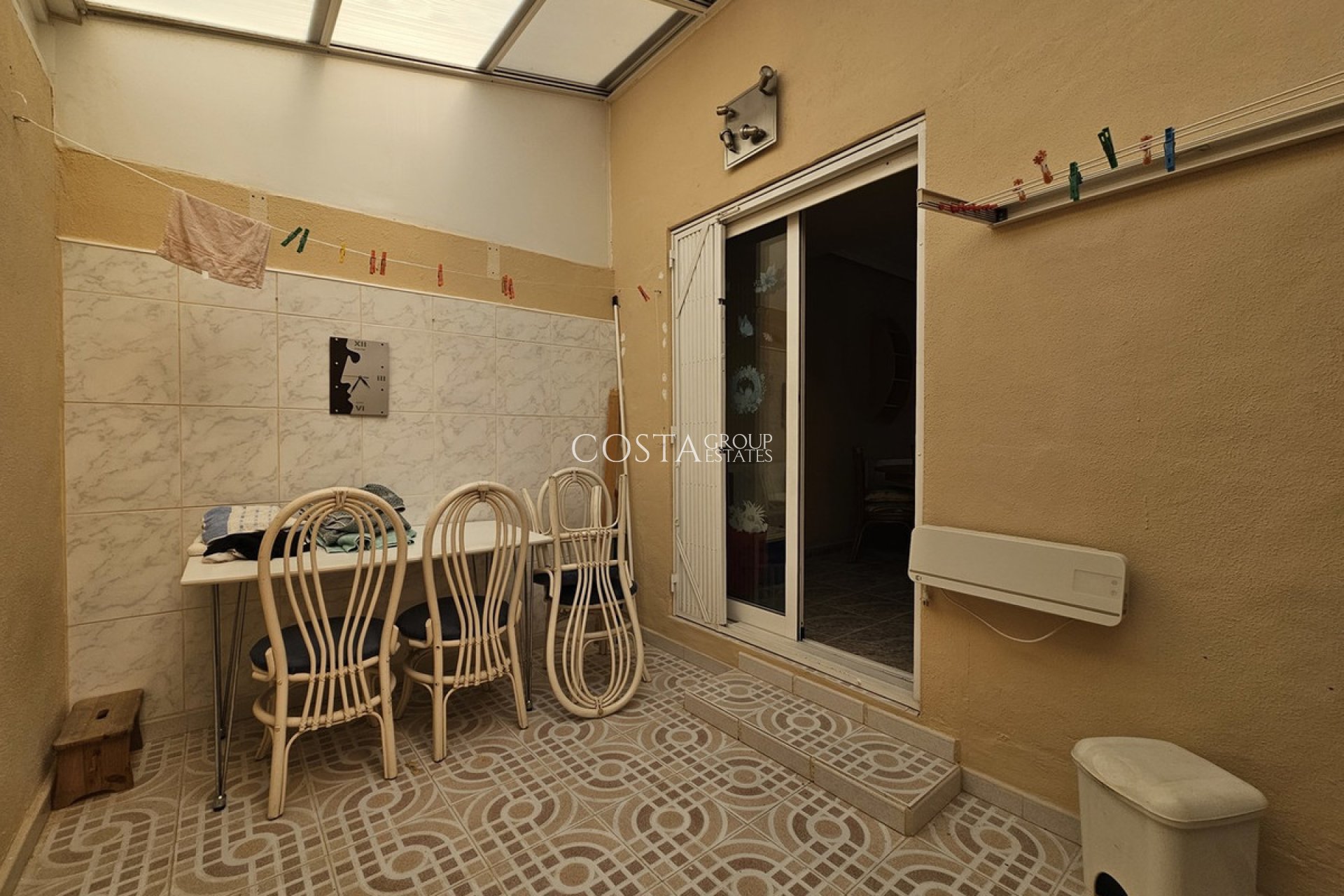 Wiederverkauf - House -
Orihuela - La Zenia