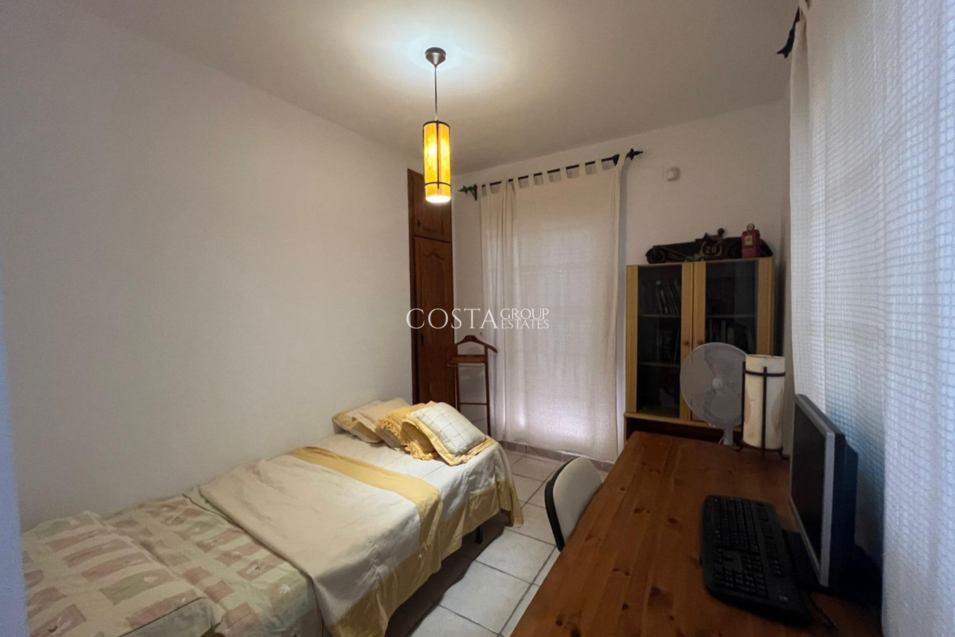 Wiederverkauf - House -
Orihuela - Orihuela Costa