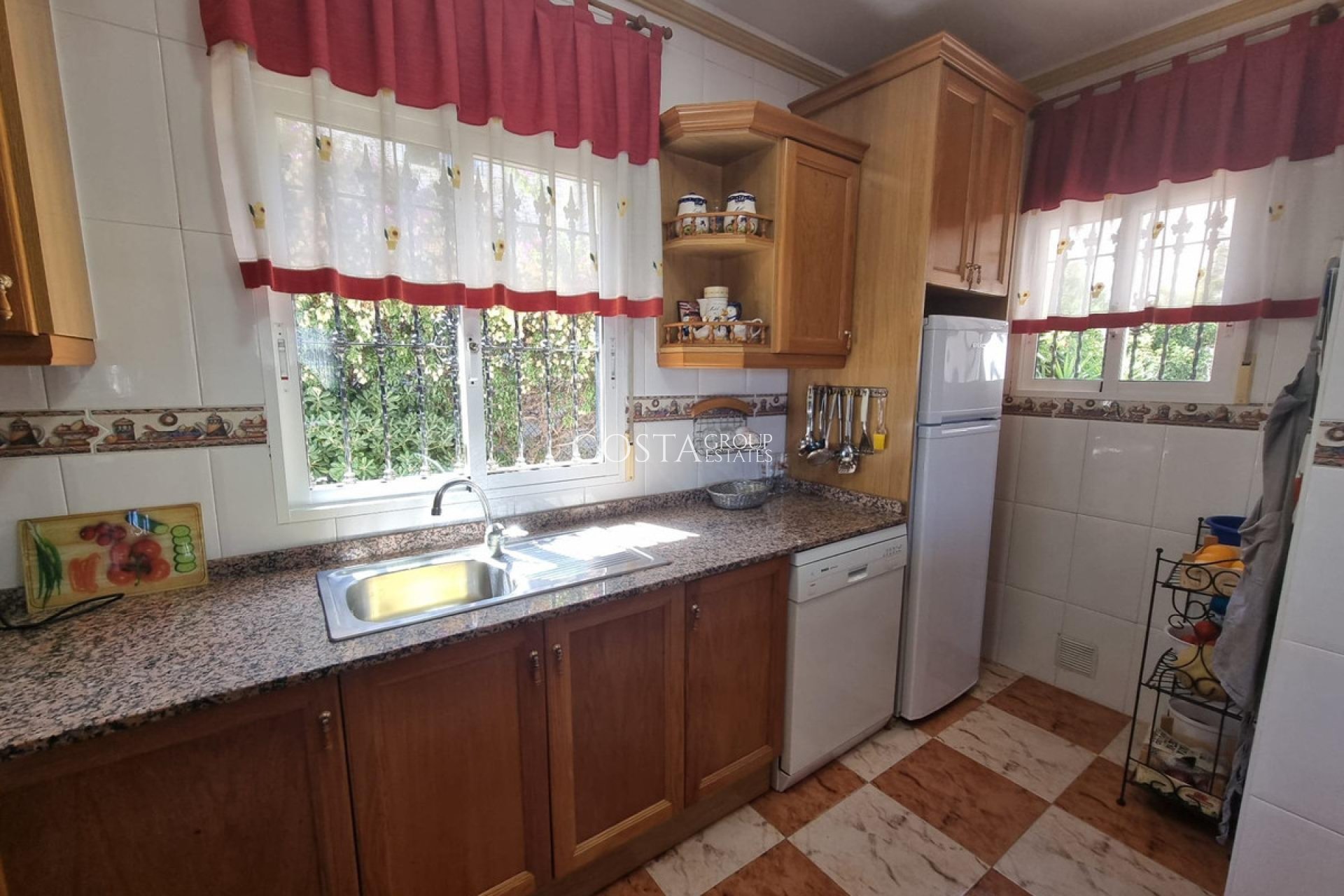Wiederverkauf - House -
Orihuela - Orihuela Costa