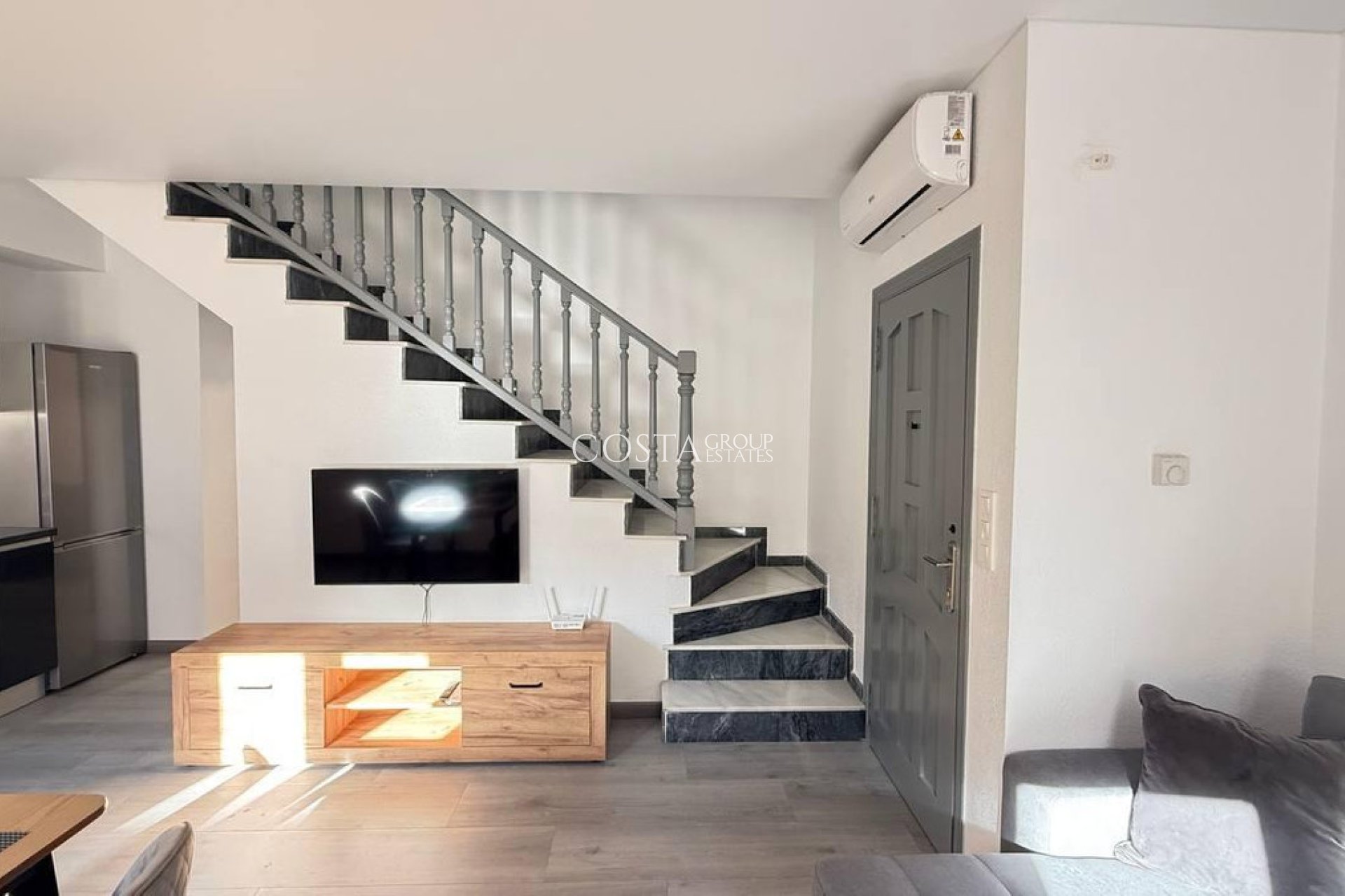 Wiederverkauf - House -
Orihuela - Orihuela Costa
