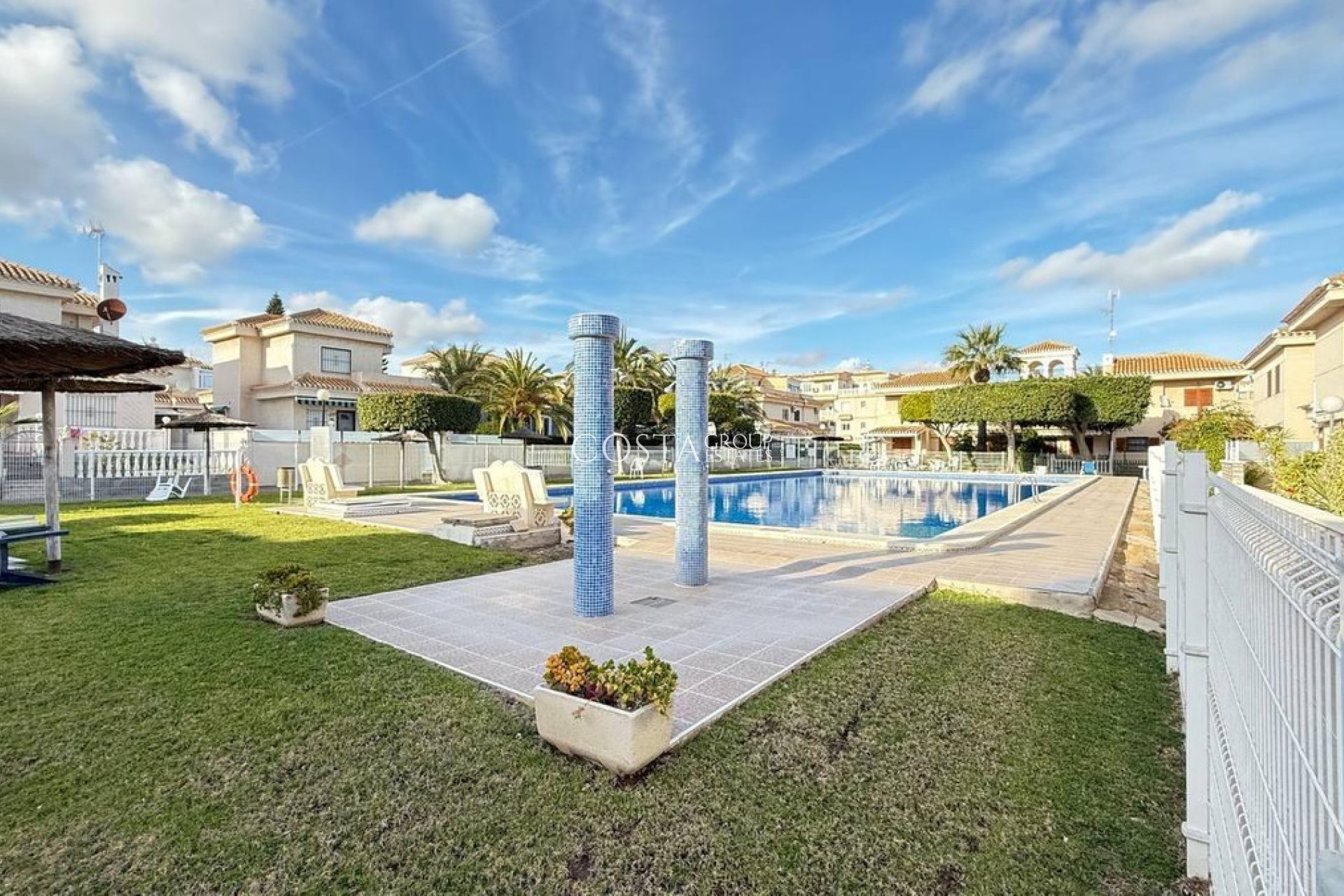 Wiederverkauf - House -
Orihuela - Orihuela Costa