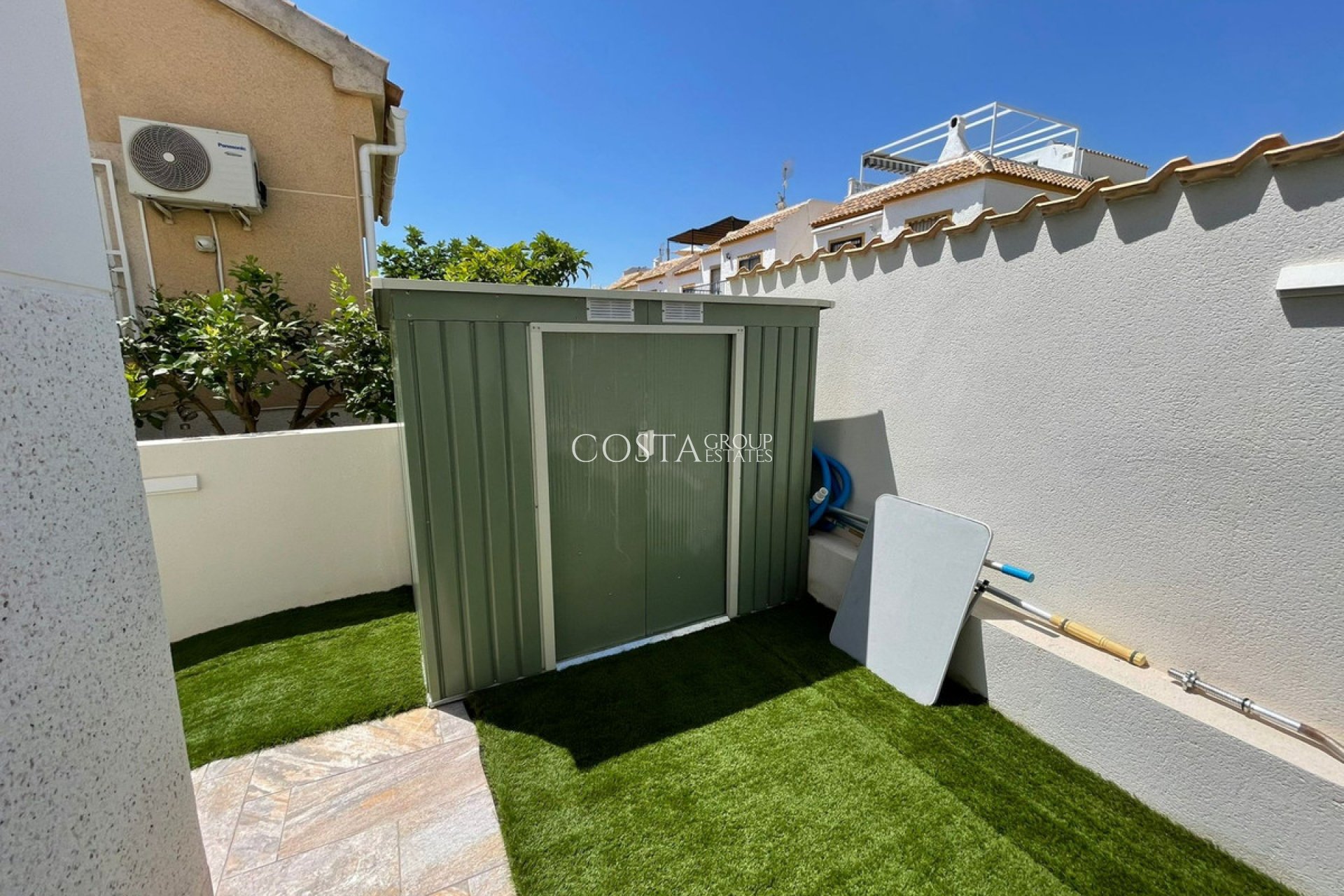 Wiederverkauf - House -
Orihuela - Orihuela Costa