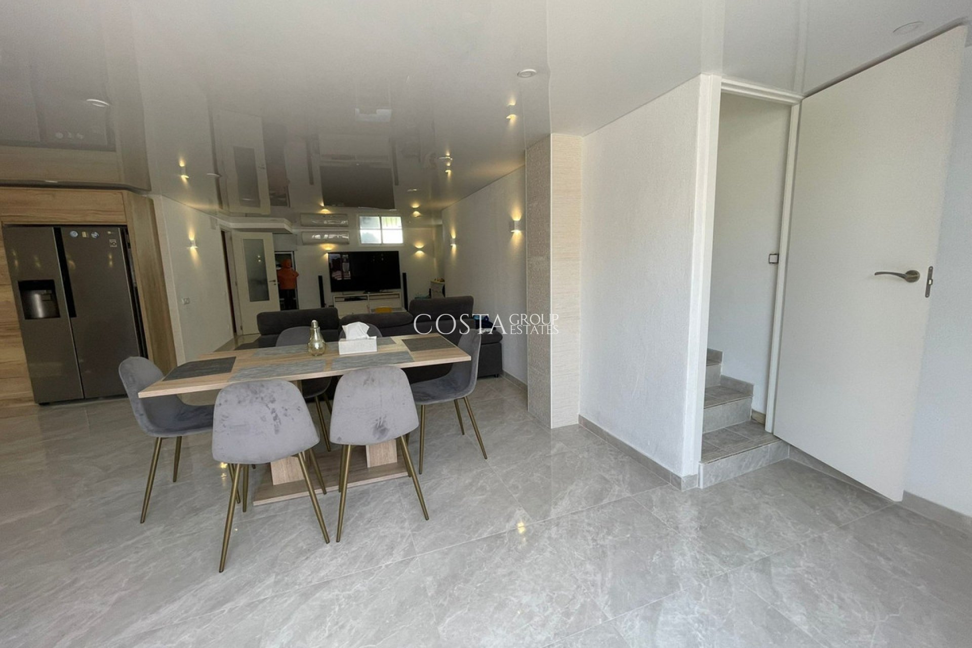 Wiederverkauf - House -
Orihuela - Orihuela Costa