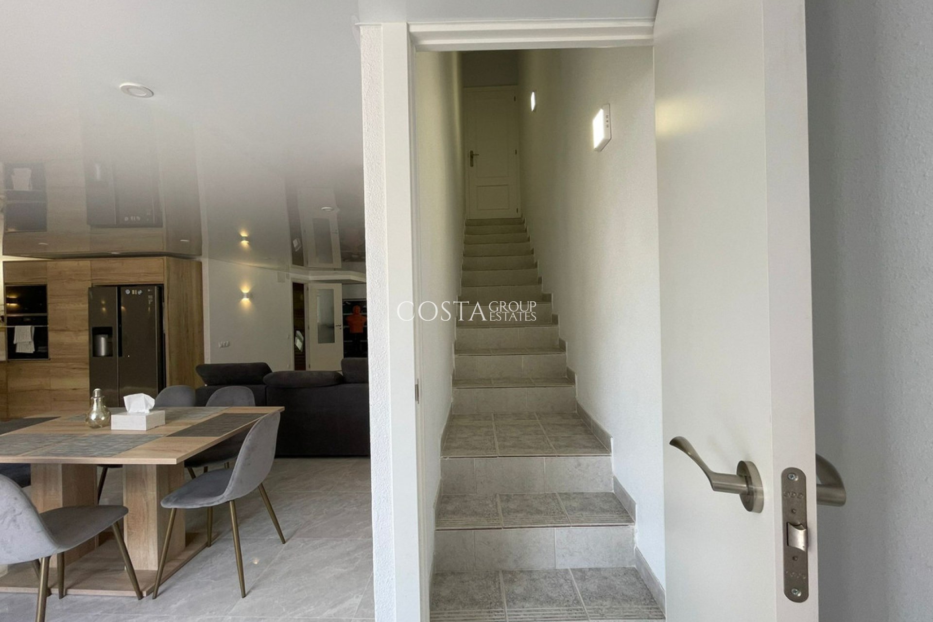 Wiederverkauf - House -
Orihuela - Orihuela Costa