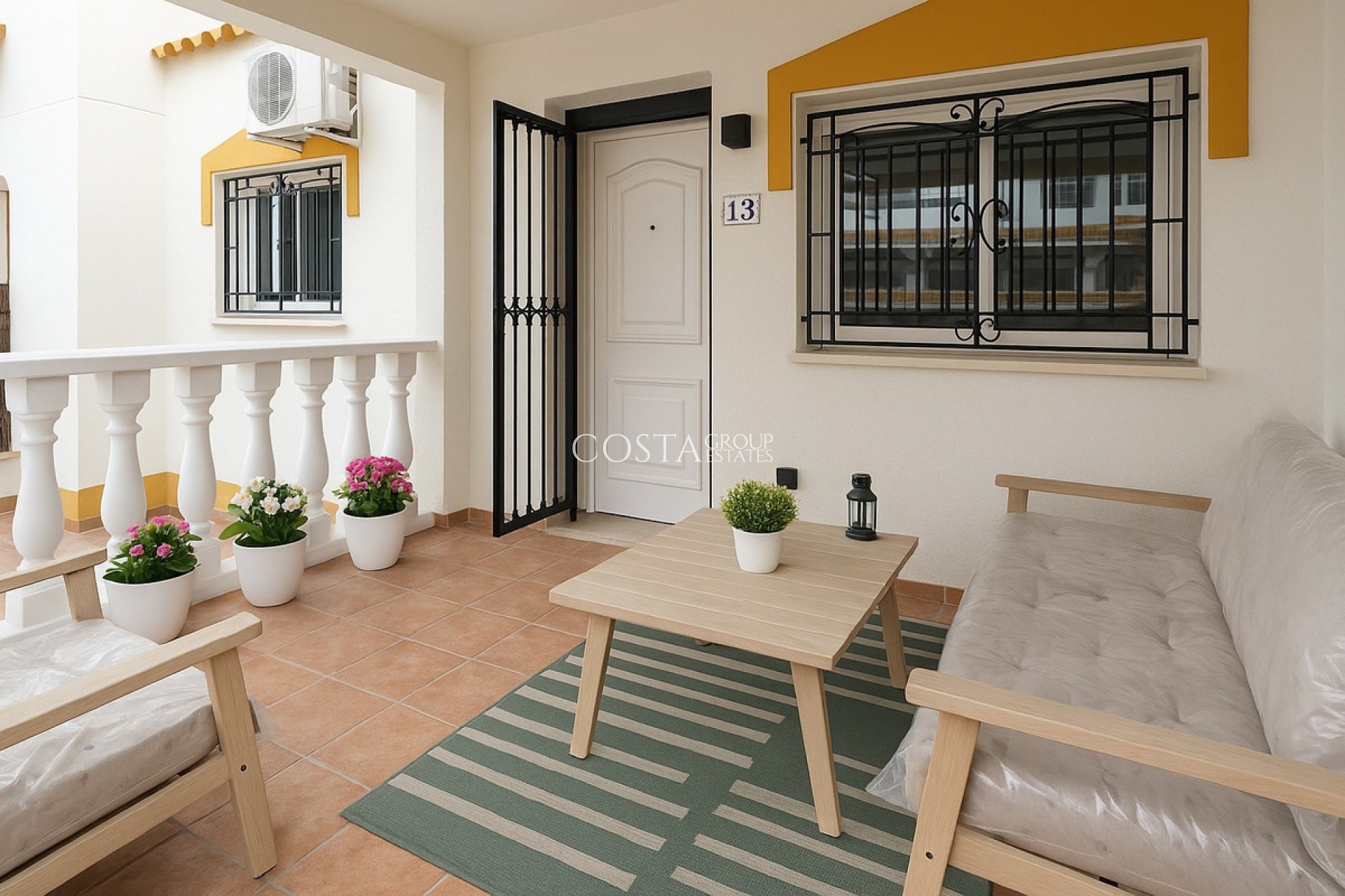 Wiederverkauf - House -
Orihuela - Orihuela Costa