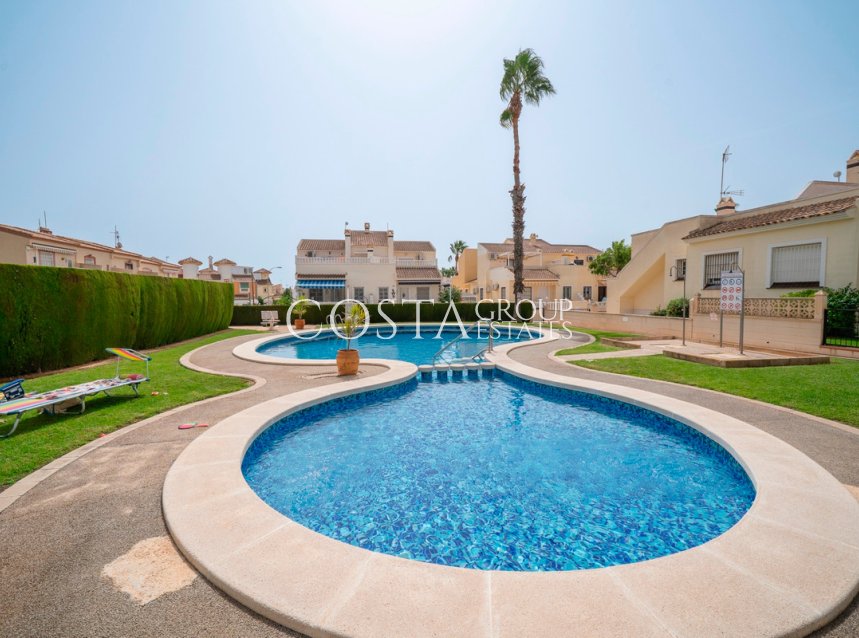 Wiederverkauf - House -
Orihuela - Orihuela Costa
